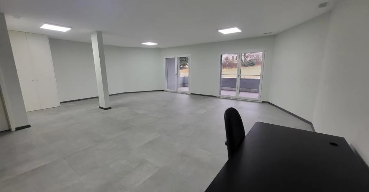 Professioneller Raum zur Miete 15 Minuten von Fribourg - Foto 3 von 5
