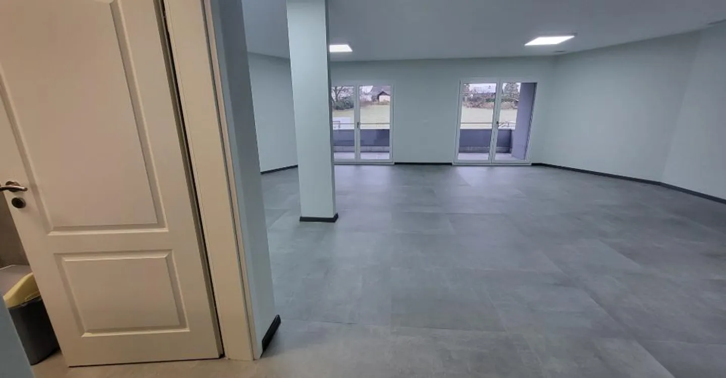 Professioneller Raum zur Miete 15 Minuten von Fribourg - Foto 4 von 5