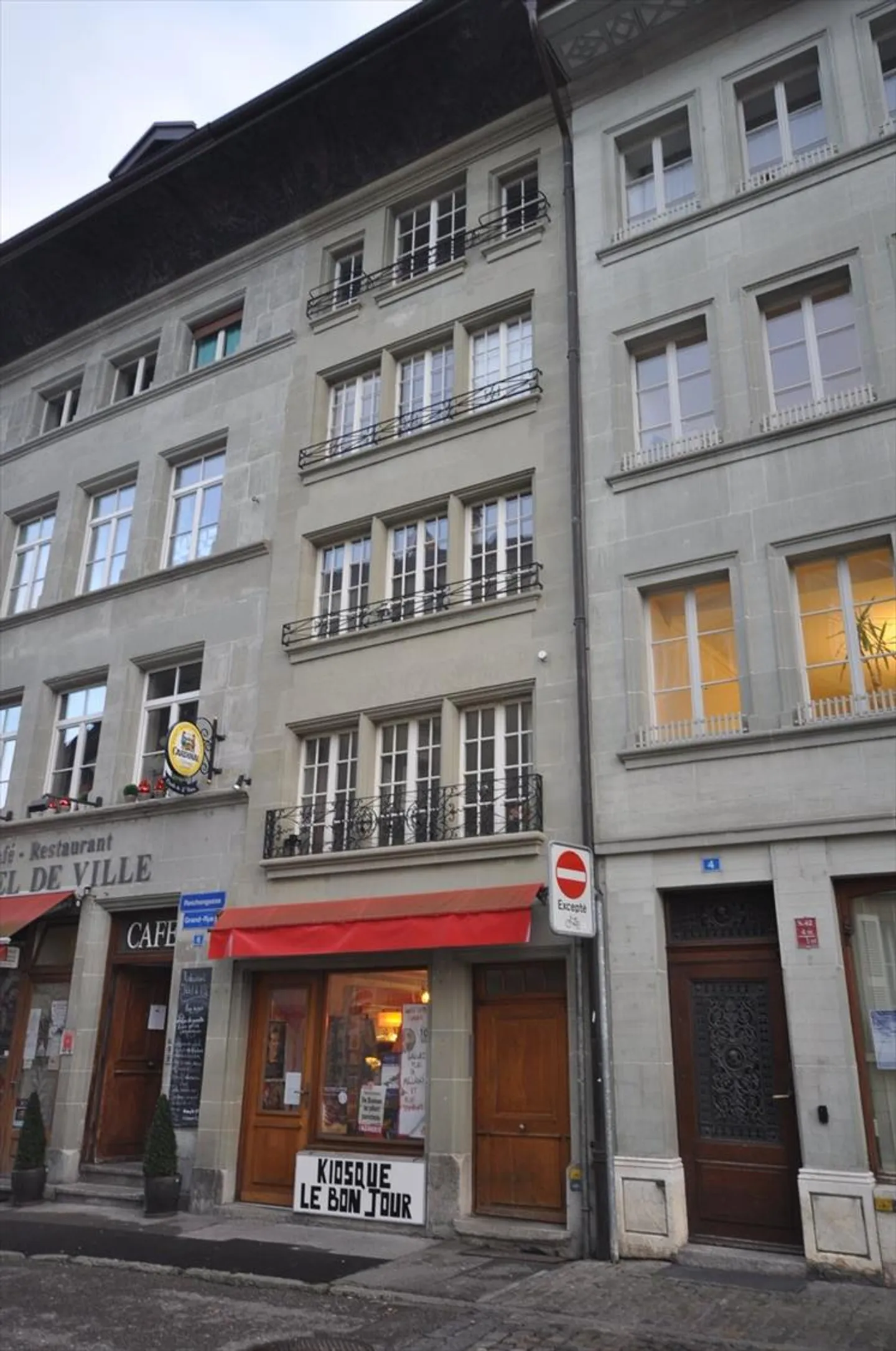 Magnificent 4.5-room triplex in Freiburg - Photo 1 of 6