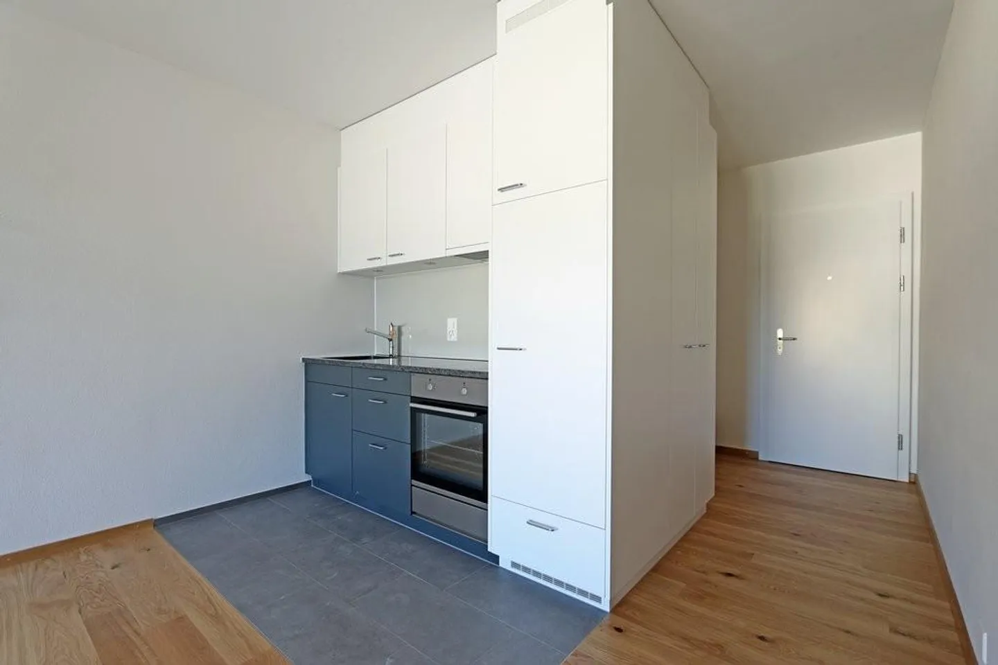 Living in the Heart of Bern - Photo 2 of 5