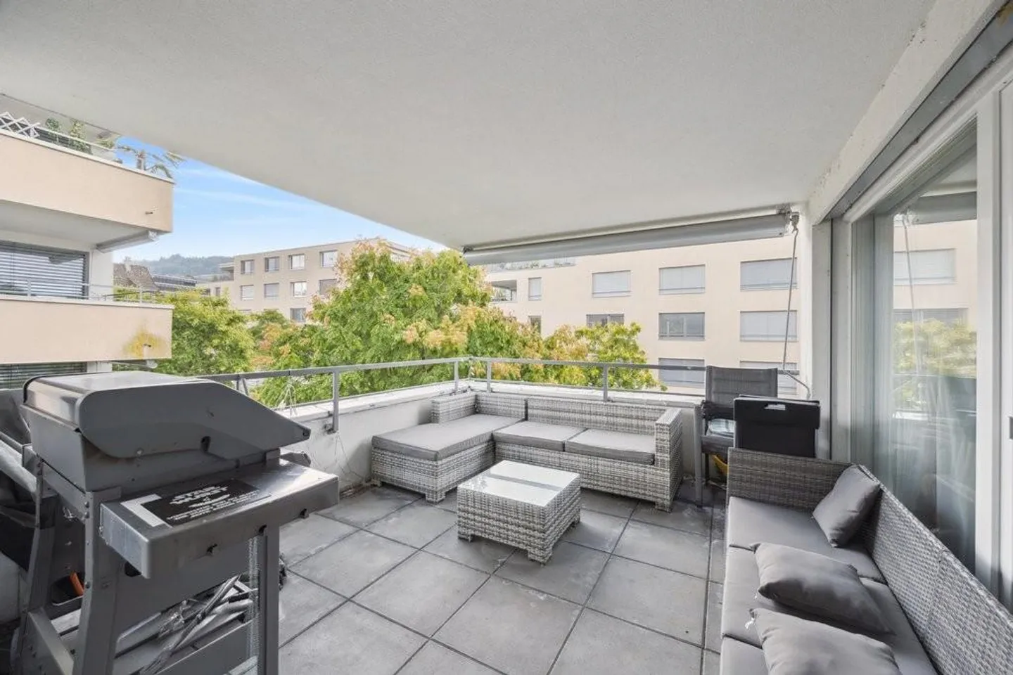 Hochwertige 5.5-Zimmerwohnung nur wenige Minuten vom Zürichsee - Foto 4 von 6