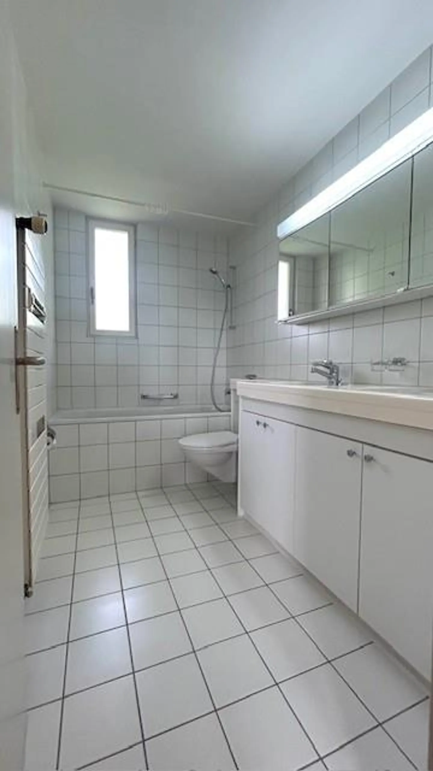 Modernes Apartment mit Aussicht - Foto 4 von 12