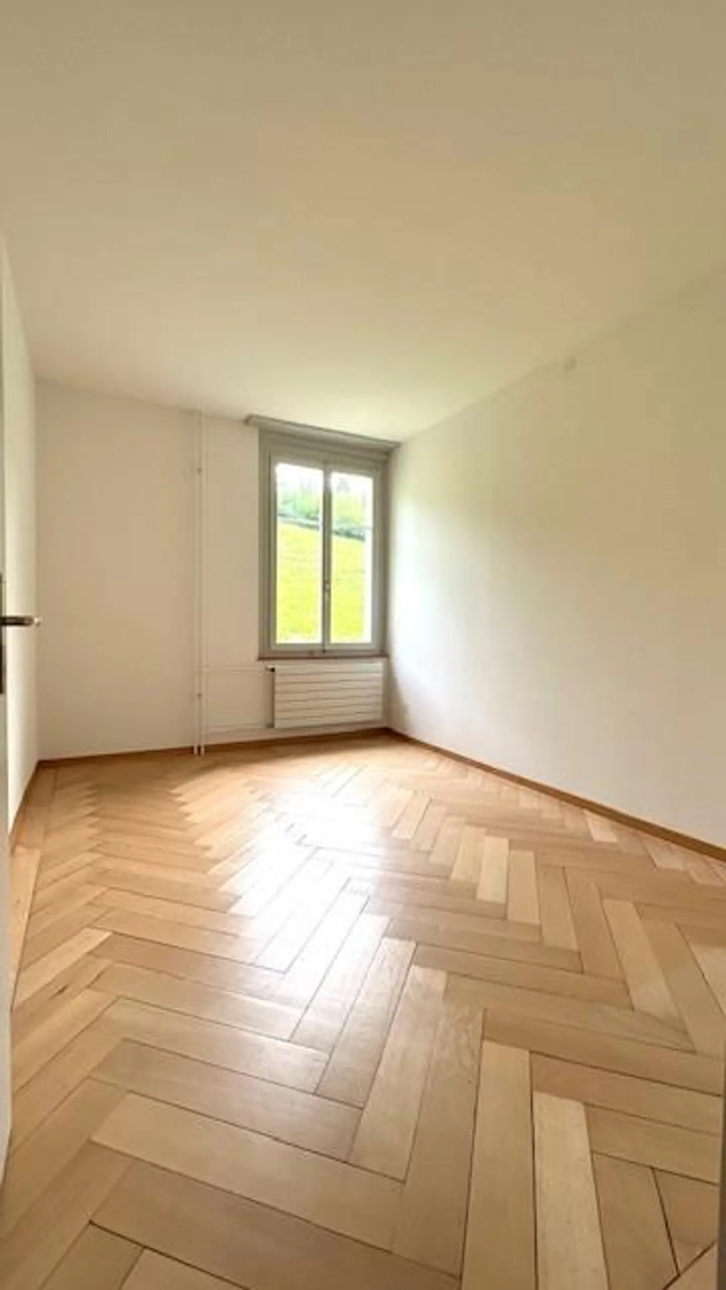 Modernes Apartment mit Aussicht - Foto 9 von 12