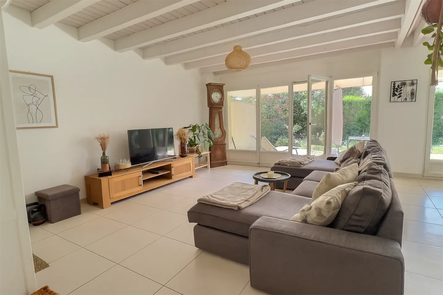 Semi-Detached House 5.5 Rooms - Photo 2 of 13