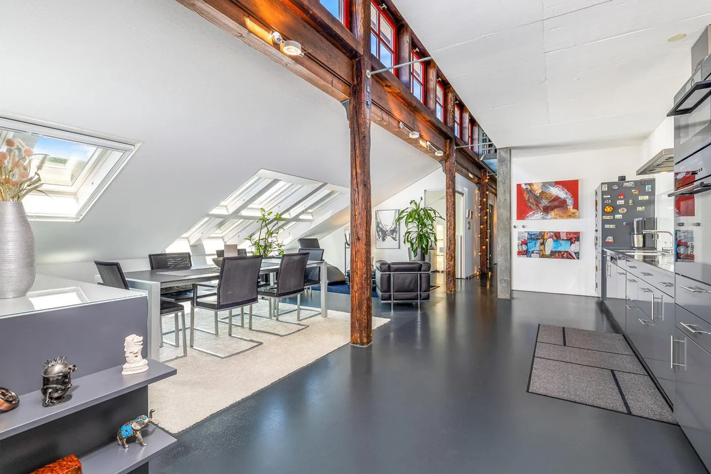 Exclusive 4.5-room penthouse loft on 2 floors – Trendy living with style - Photo 4 of 25