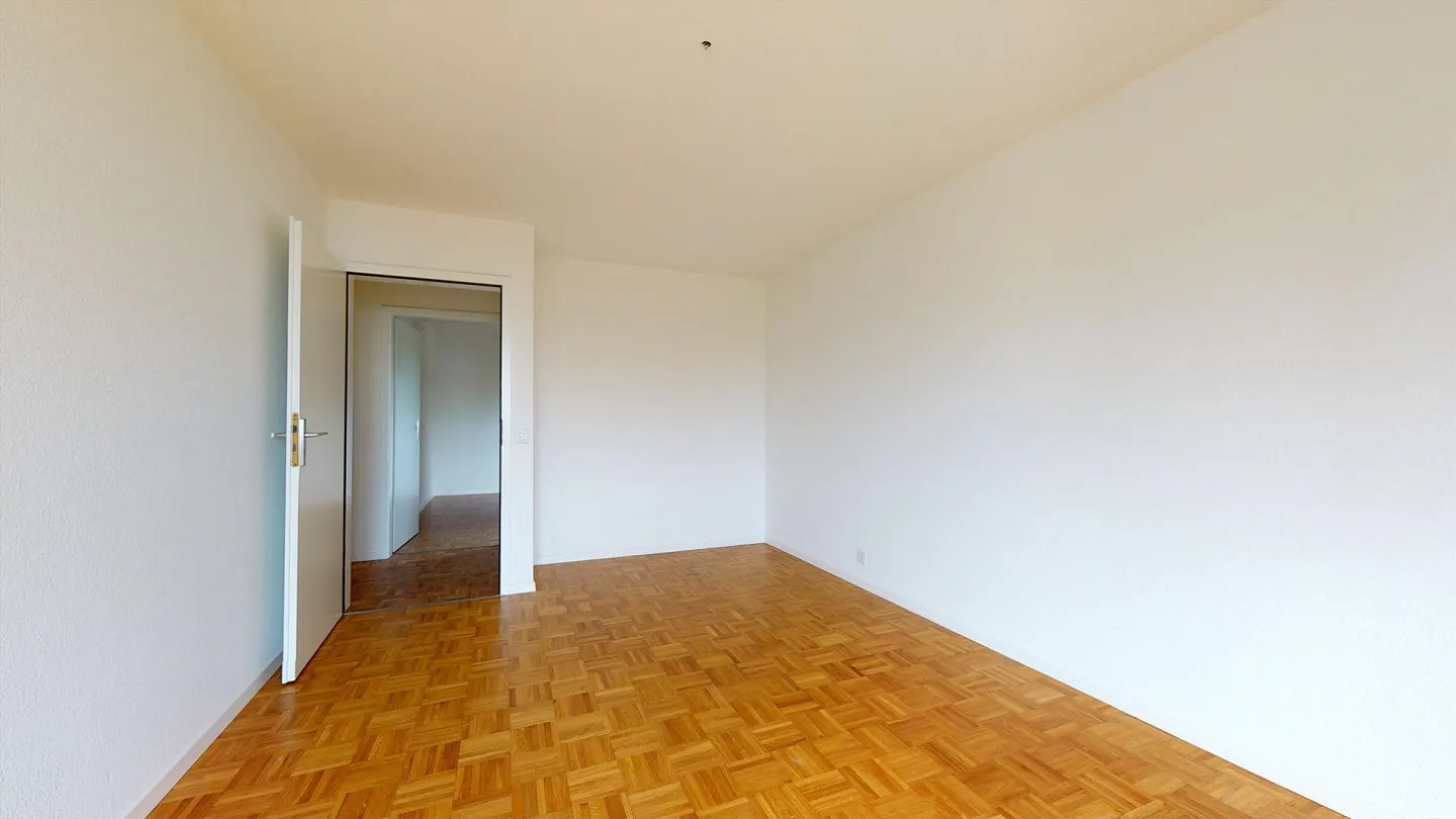 Bell'appartamento di 3 stanze con balcone - Foto 5 di 7