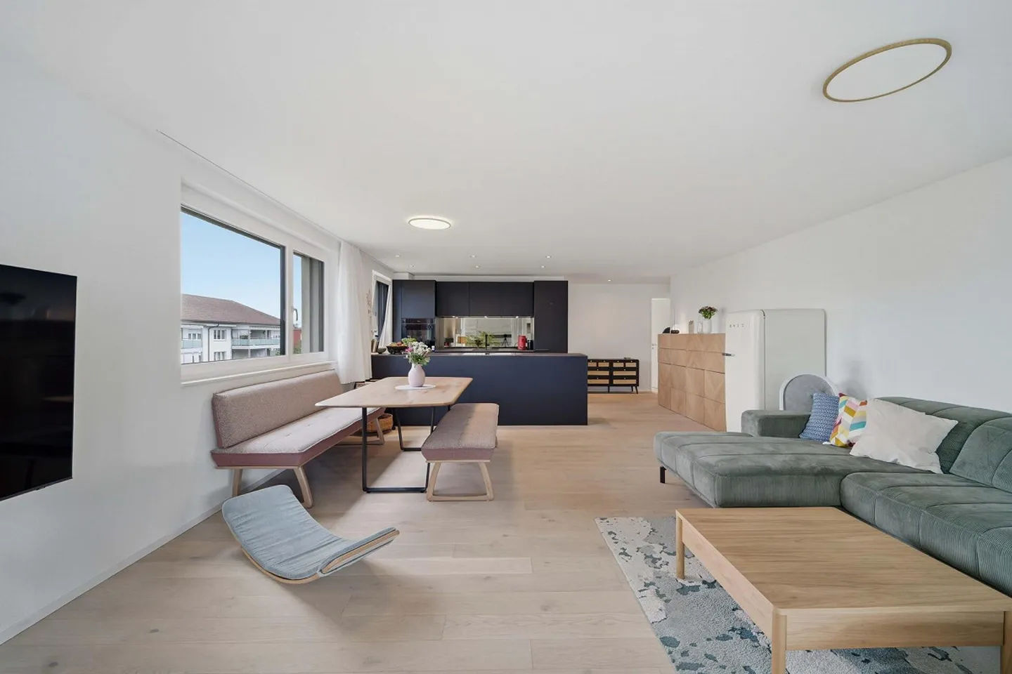 147 m² de confort de vie pour toute la famille - Photo 2 sur 4