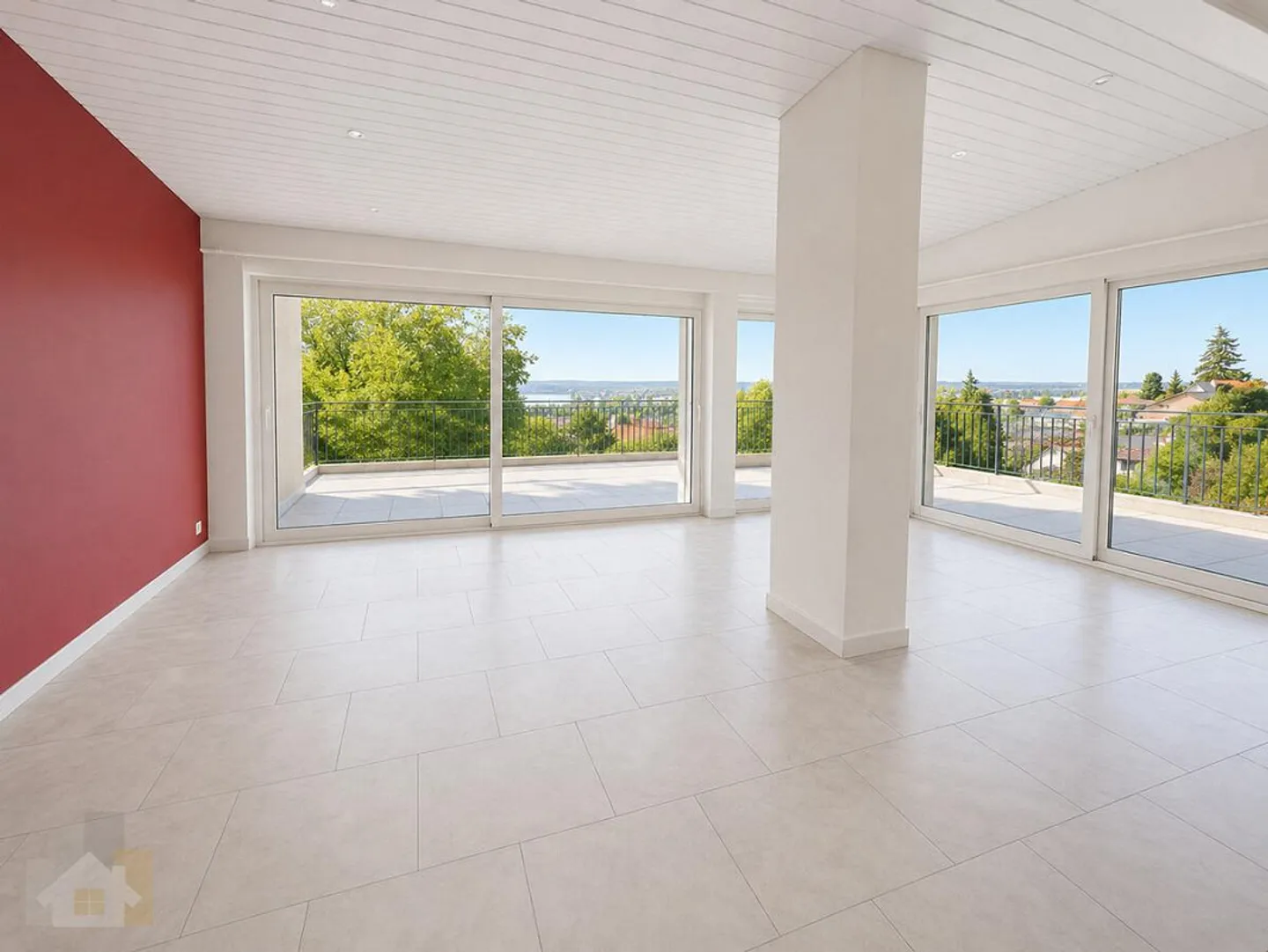 Penthouse apartment with 230 m2 terrace, private lift and lake view - Photo 10 of 15