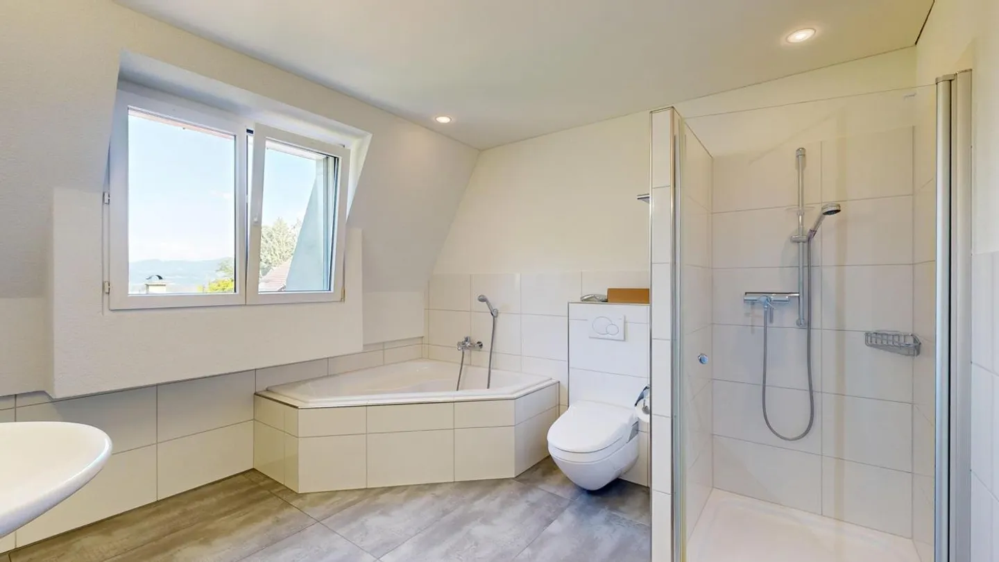 Stilvolle, moderne 5.5-Zi Attika-Wohnung (138 m2) mit grossem Balkon - Photo 9 of 18
