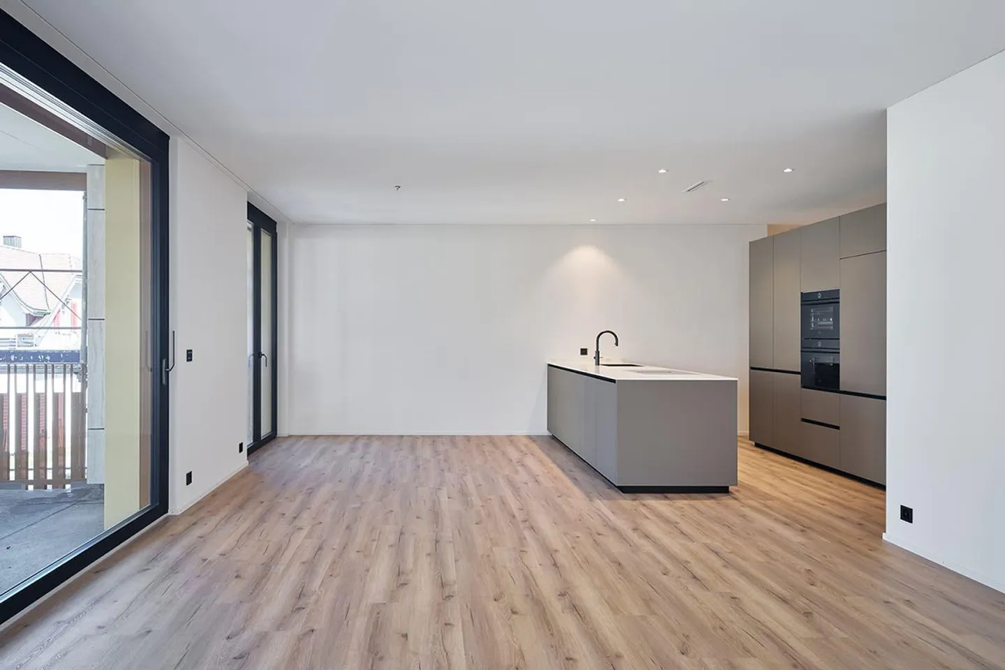 New Apartment in Lachen SZ - Photo 2 of 11