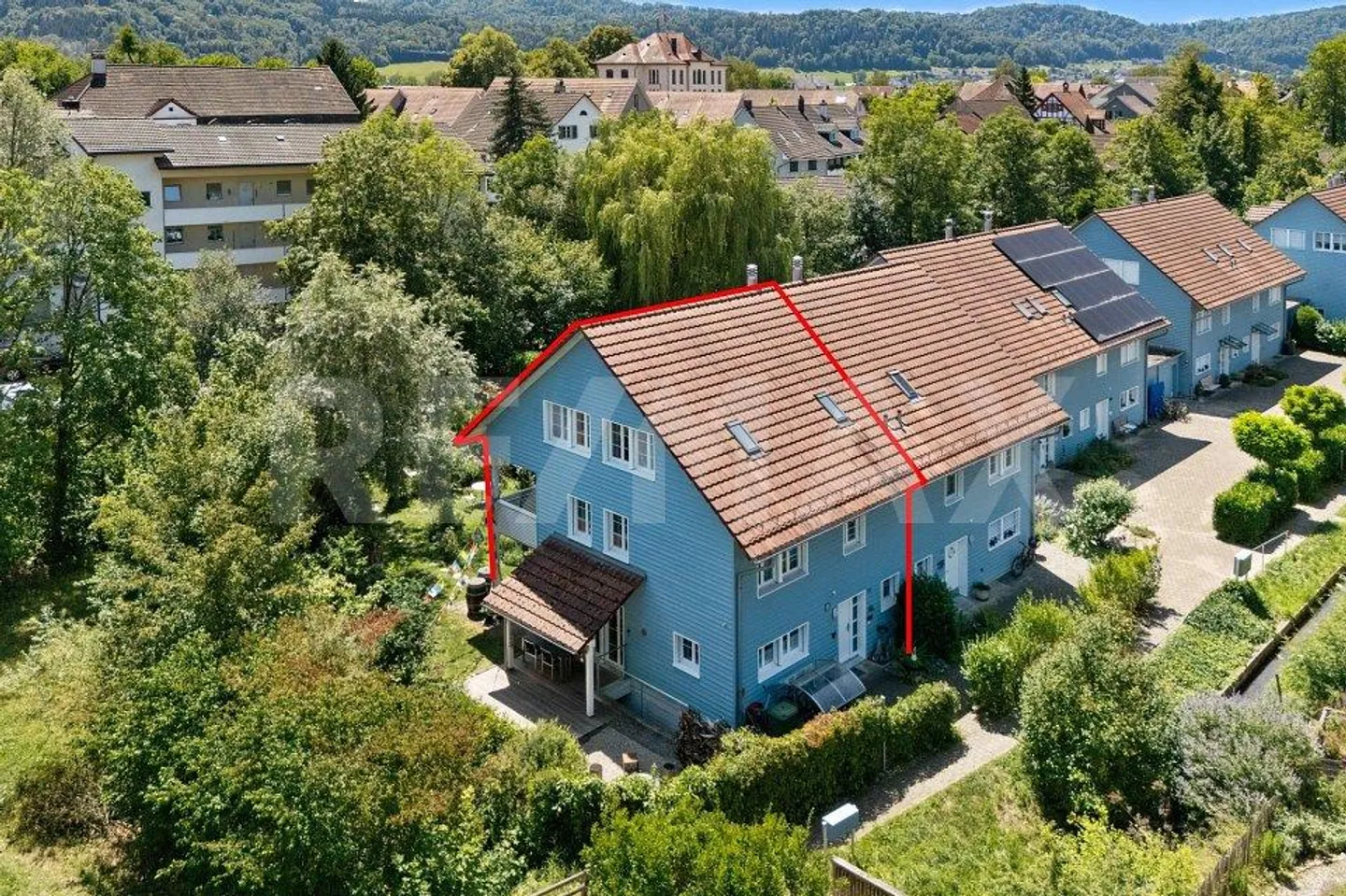 Idyllisches 5.5-Zi.-DEFH mit direktem Zugang zum Näfbach - Foto 12 von 13