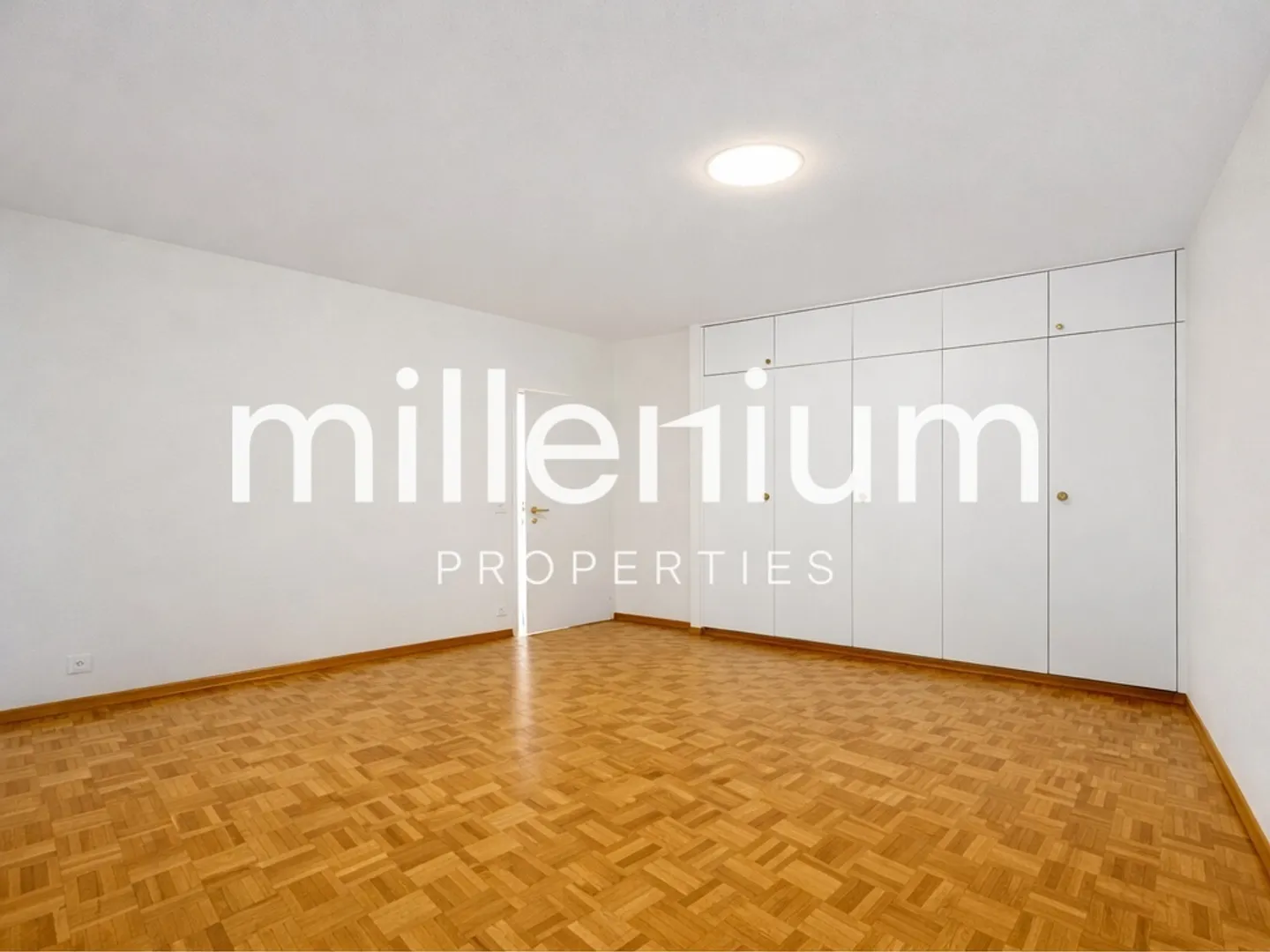 Appartamento eccezionale con 4 camere - Residenza con piscina e sauna - Foto 7 di 10