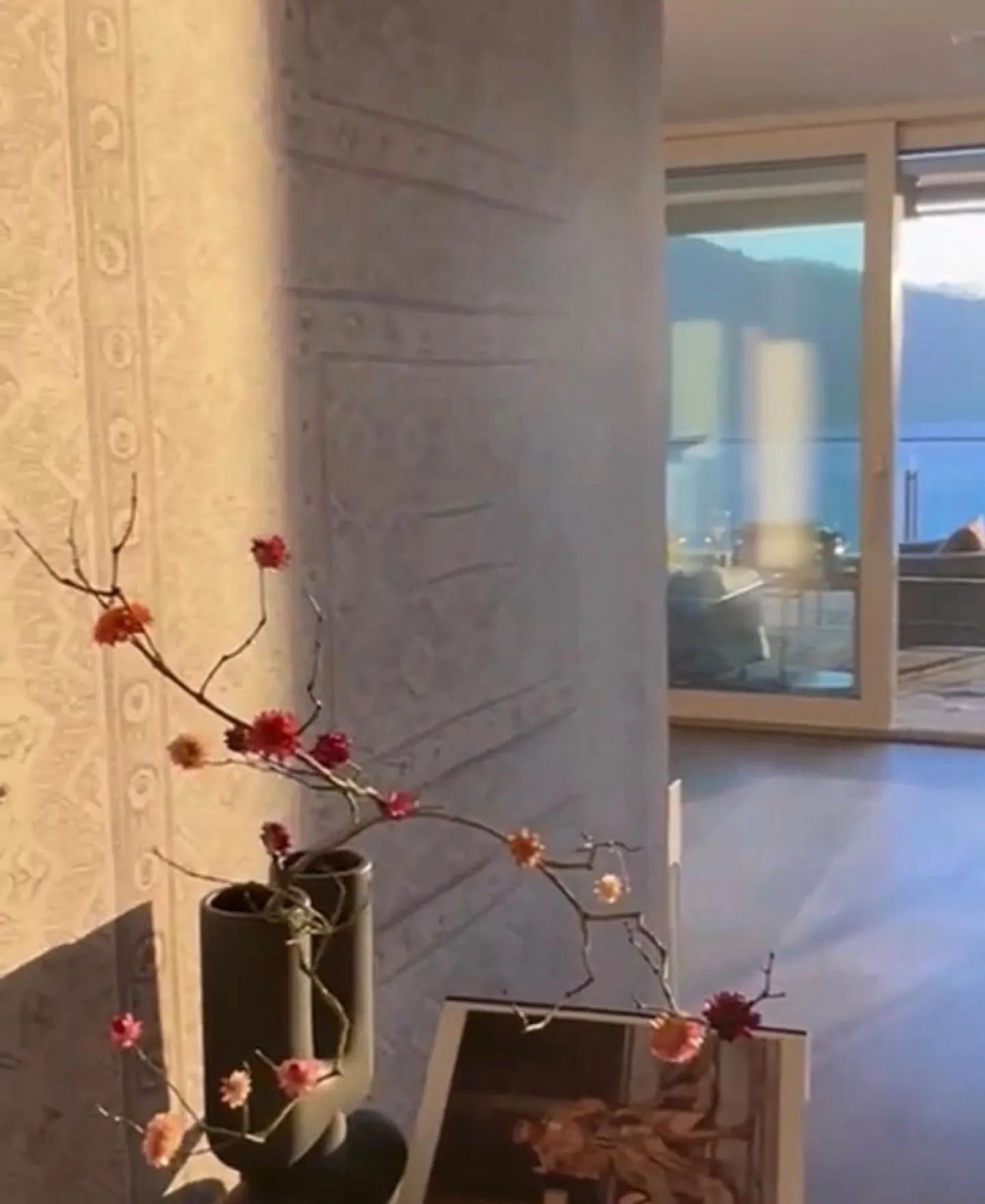 Ein exklusives 300 m² Familienhaus. Eine seltene Gelegenheit! - Foto 3 von 7