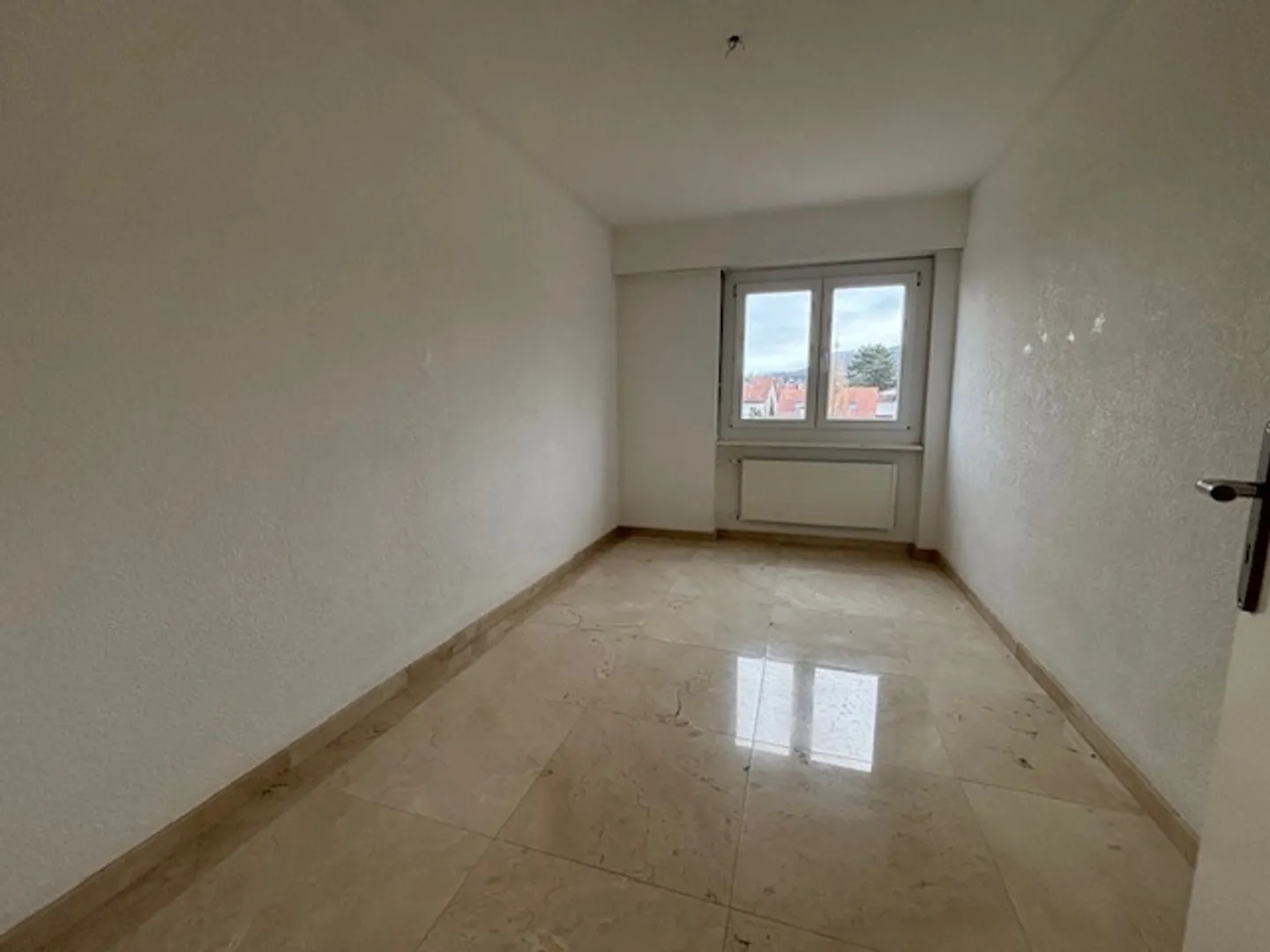 Appartement lumineux 4,5 pièces - Photo 7 sur 11