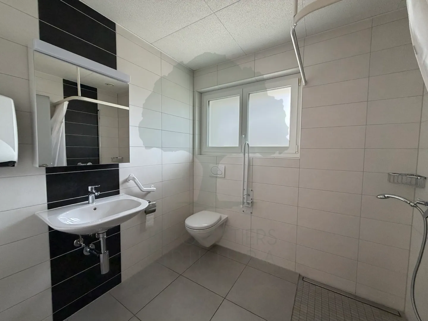 Negozio in vendita - Foto 5 di 26