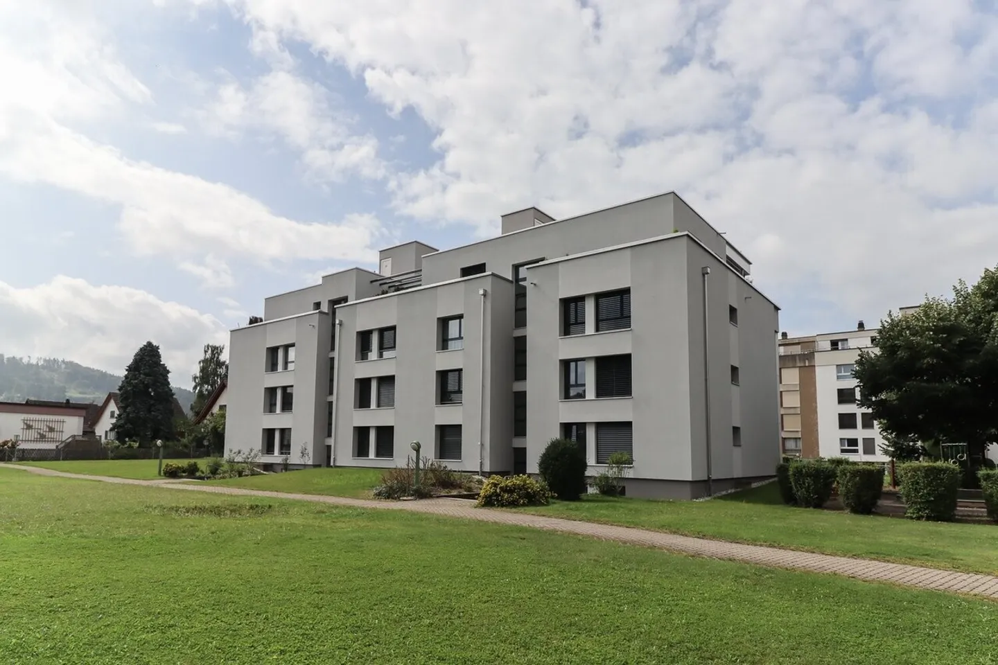 Attique in Lindendorf, Ostermundigen - Photo 1 of 13