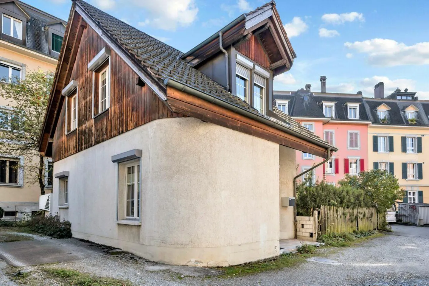Freistehendes 3.5-Zimmer-Einfamilienhaus mit Sitzplatz im Breitenra... - Foto 11 di 12
