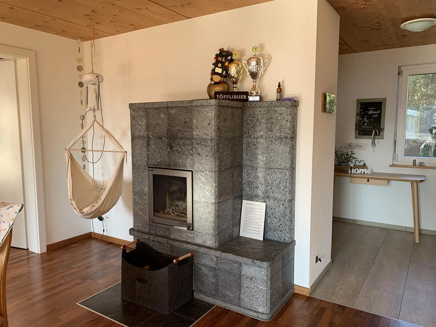 Casa unifamiliare elegante - energeticamente efficiente e situata in una zona a bassa circolazione - Foto 3 di 9