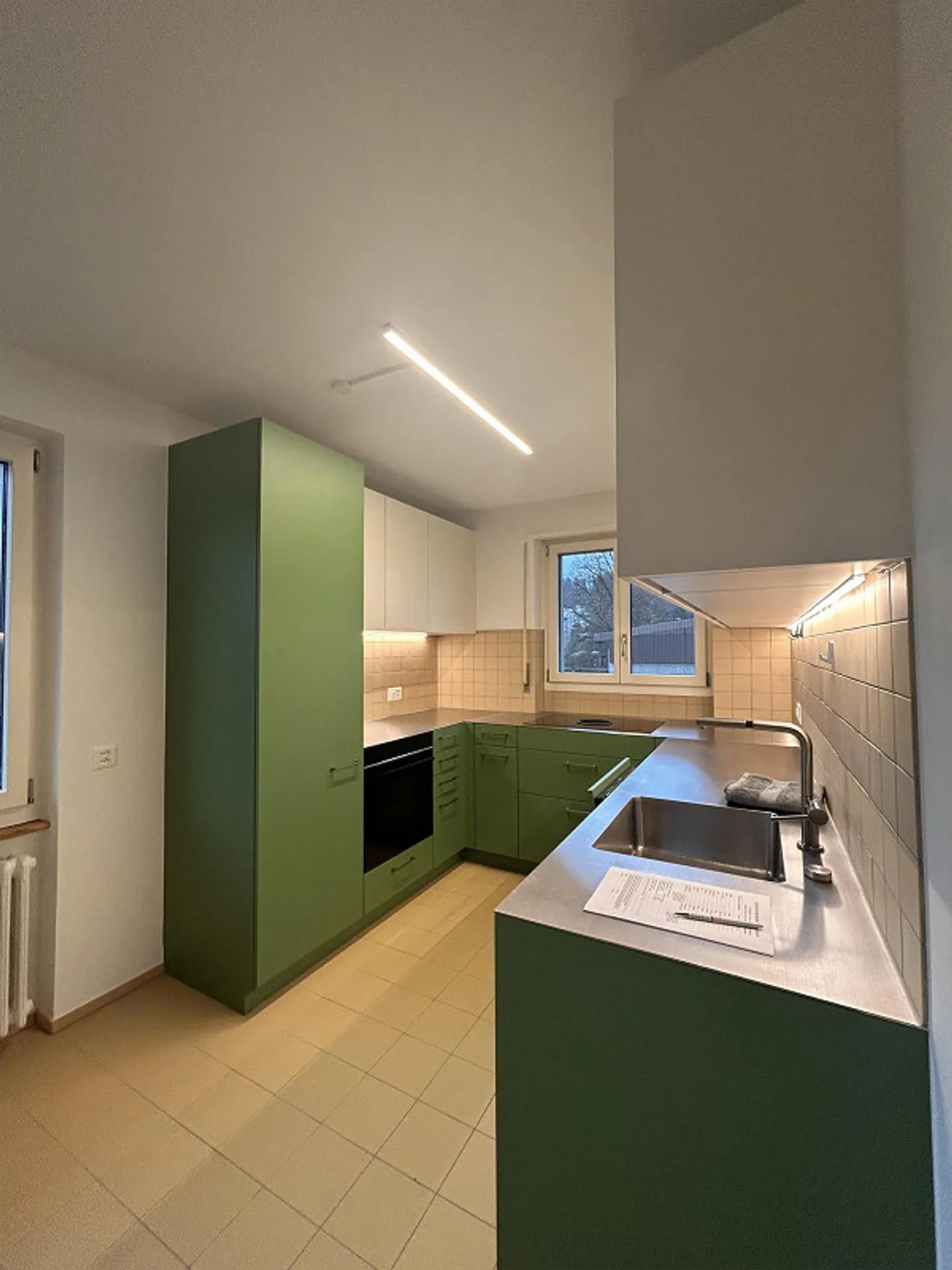Appartement rénové de 4 pièces avec charme à Köniz - Photo 7 sur 18