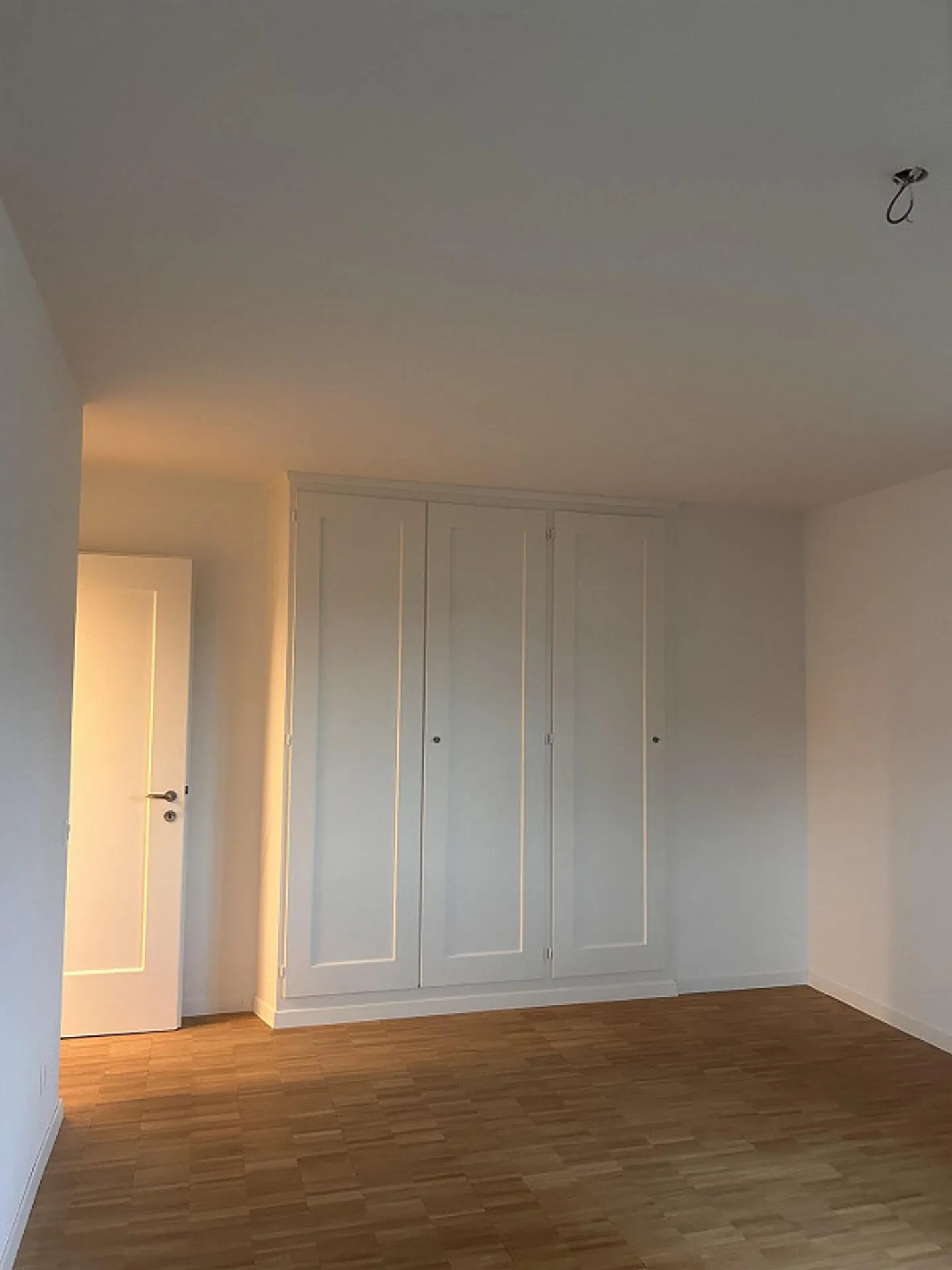 Appartement rénové de 4 pièces avec charme à Köniz - Photo 16 sur 18