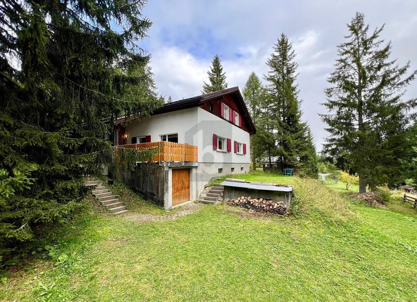 Chalet for sale - Photo 1 of 6