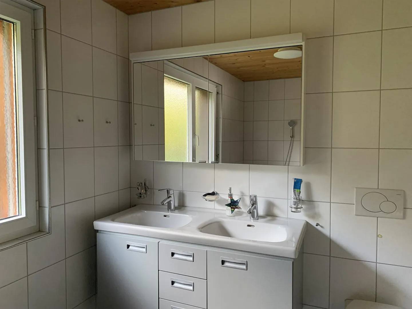 Casa unifamiliare elegante - energeticamente efficiente e situata in una zona a bassa circolazione - Foto 4 di 9