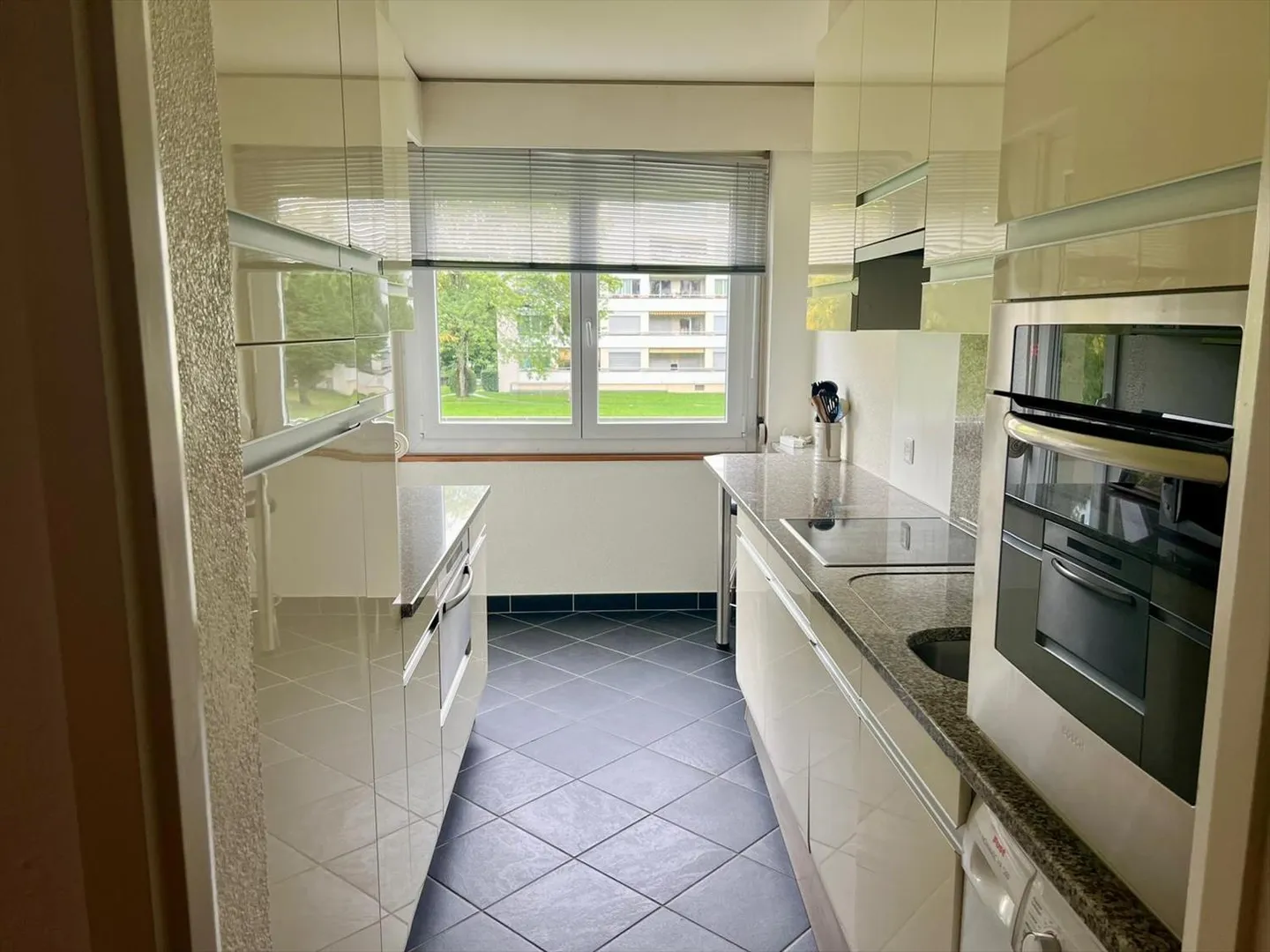 Appartement 3.5 pièces - Photo 2 sur 6