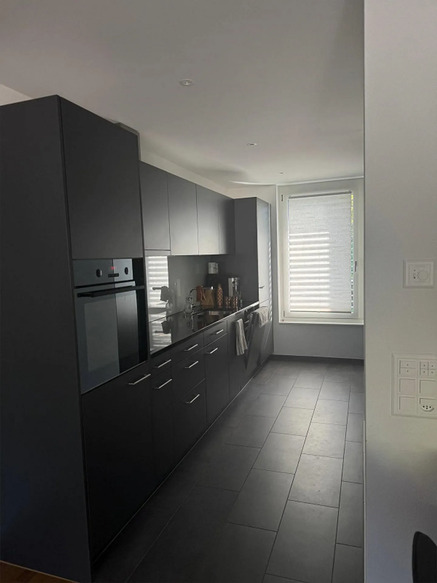 Modernes 3.5-Zimmer Apartment - Foto 5 von 8