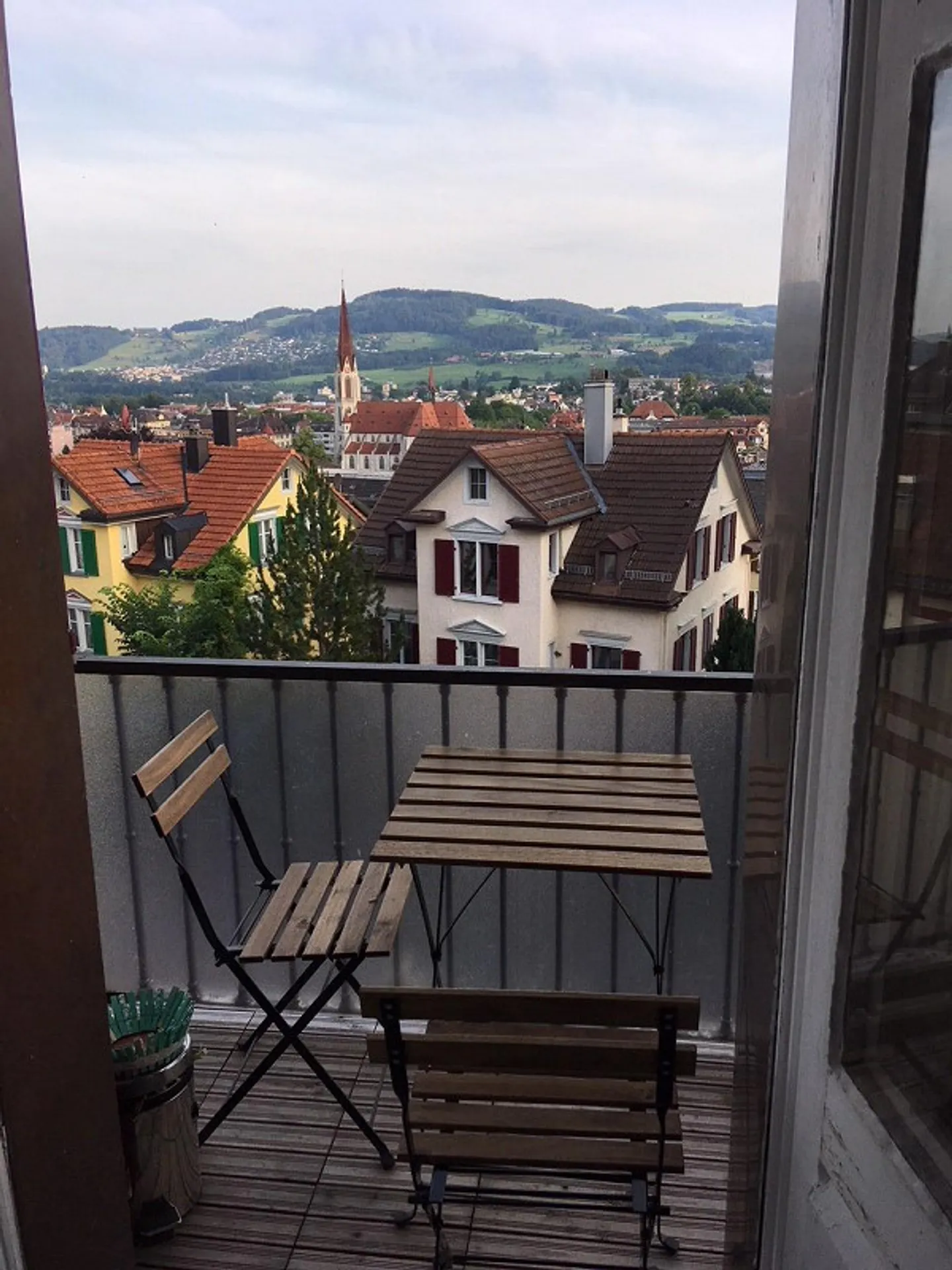Geräumige Wohnung mit Aussicht - Foto 1 von 5
