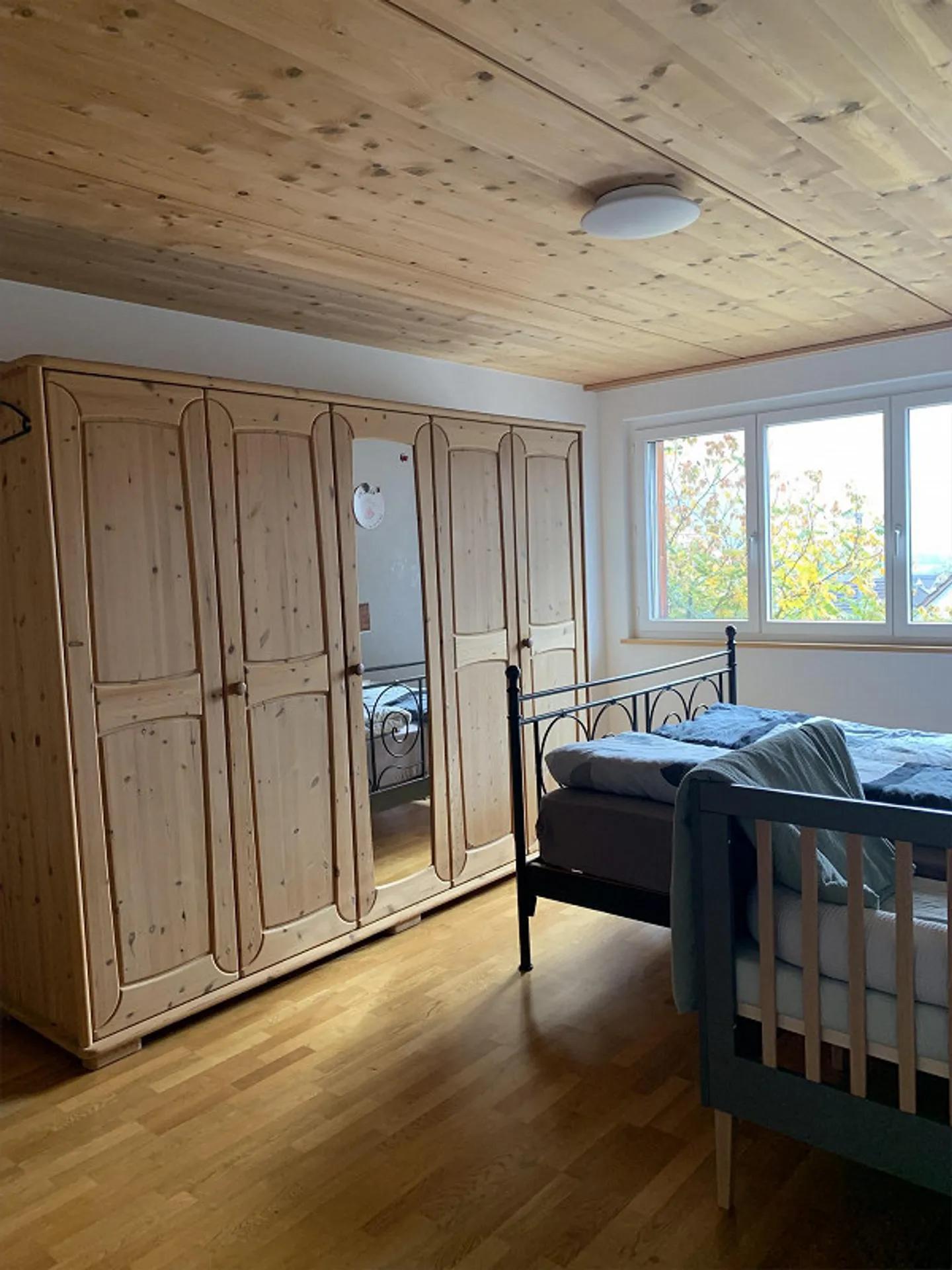 Casa unifamiliare elegante - energeticamente efficiente e situata in una zona a bassa circolazione - Foto 5 di 9