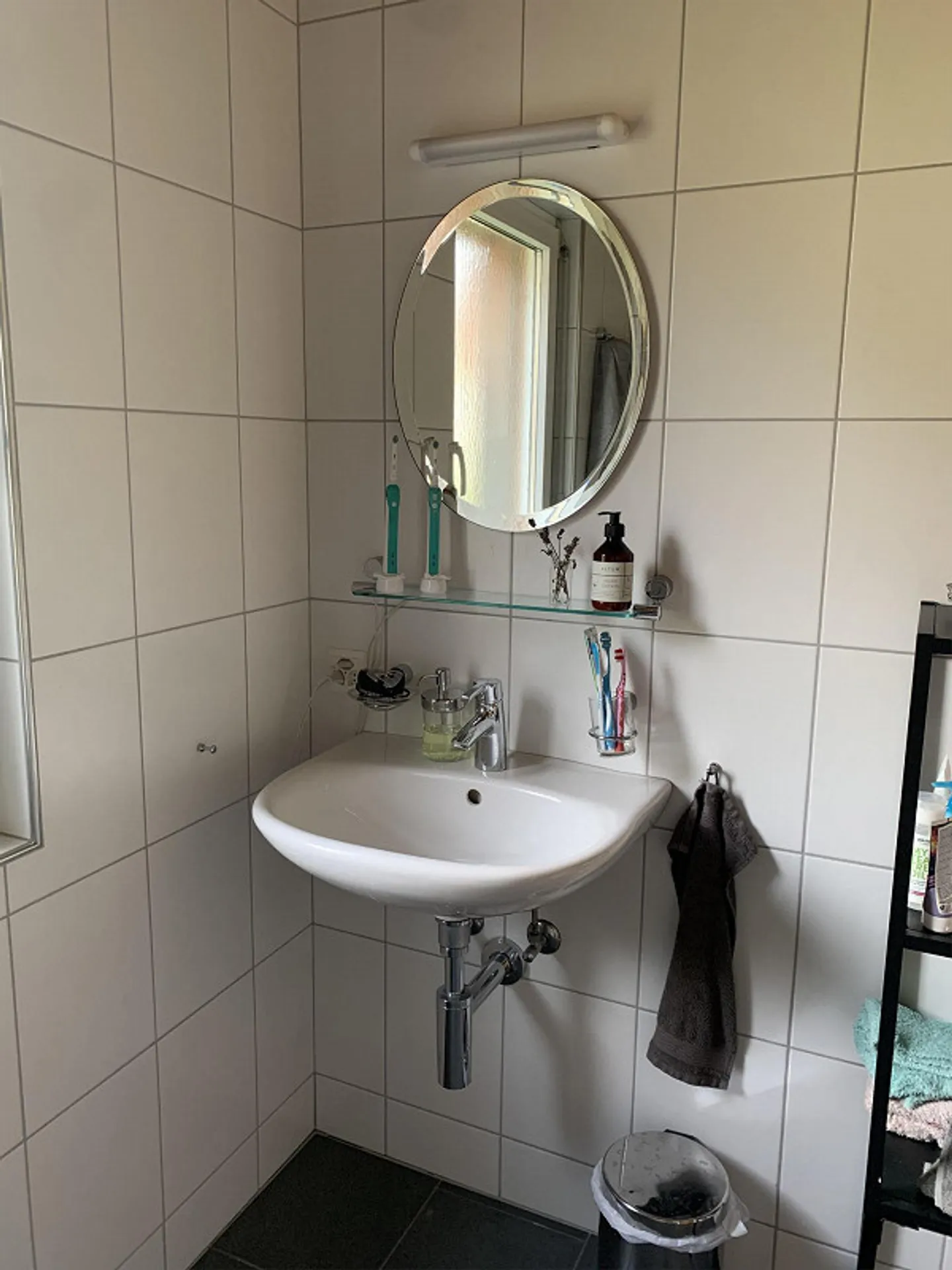 Casa unifamiliare elegante - energeticamente efficiente e situata in una zona a bassa circolazione - Foto 7 di 9