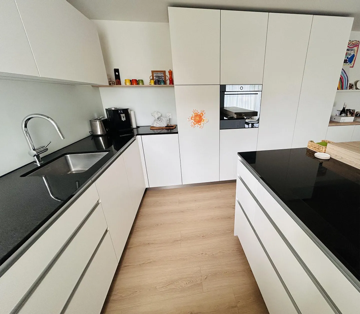 Exclusive 3.5-Room Apartment with Access to Indoor Pool in Hünenberg Dorf - Photo 4 of 10