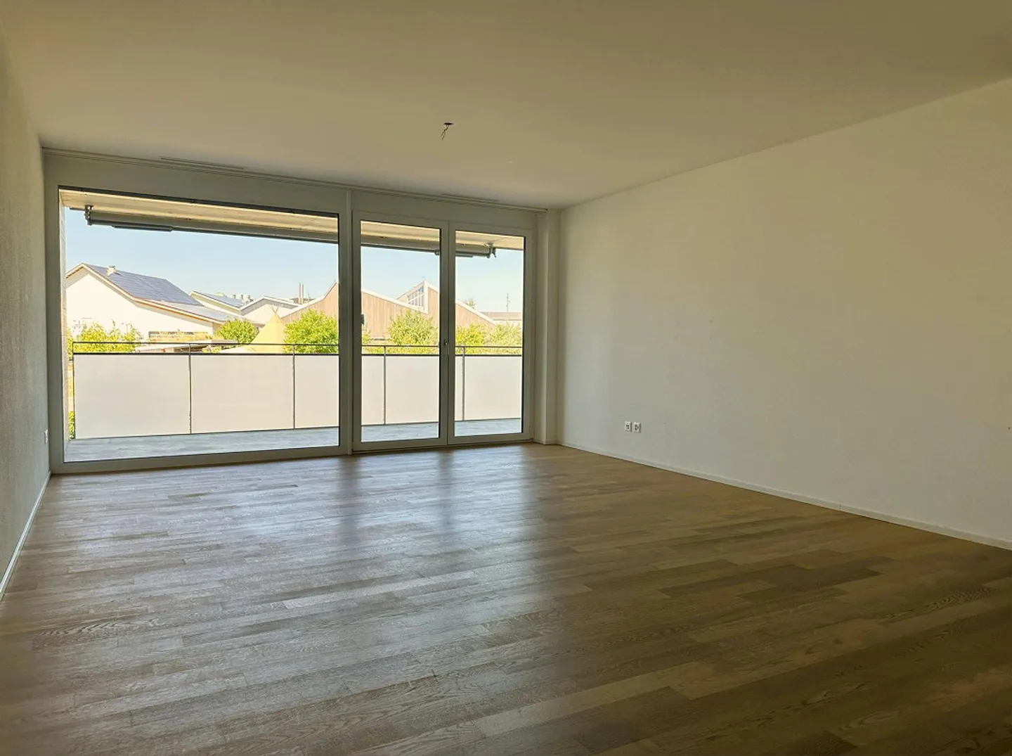 Condominio moderno e luminoso di 3,5 stanze con vista sulla natura - Foto 9 di 21