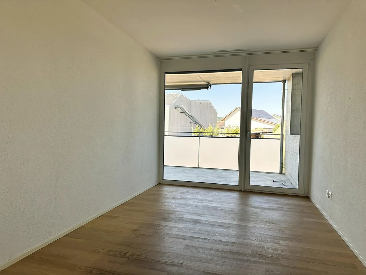 Condominio moderno e luminoso di 3,5 stanze con vista sulla natura - Foto 12 di 21