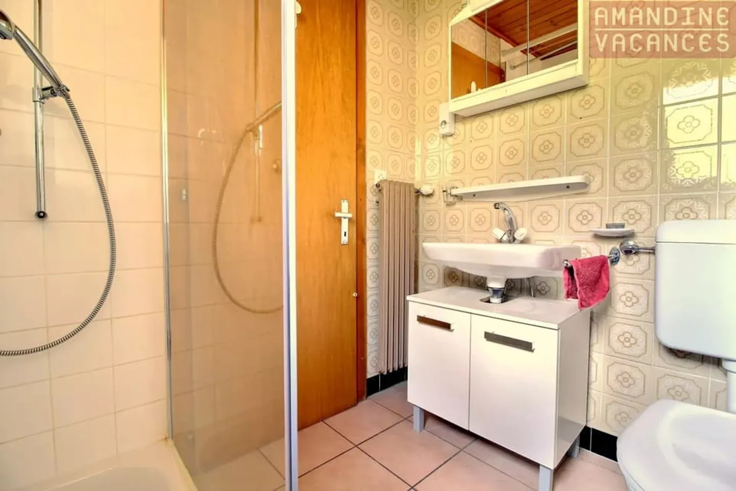 Bright Chalet in Ovronnaz - Photo 9 of 13