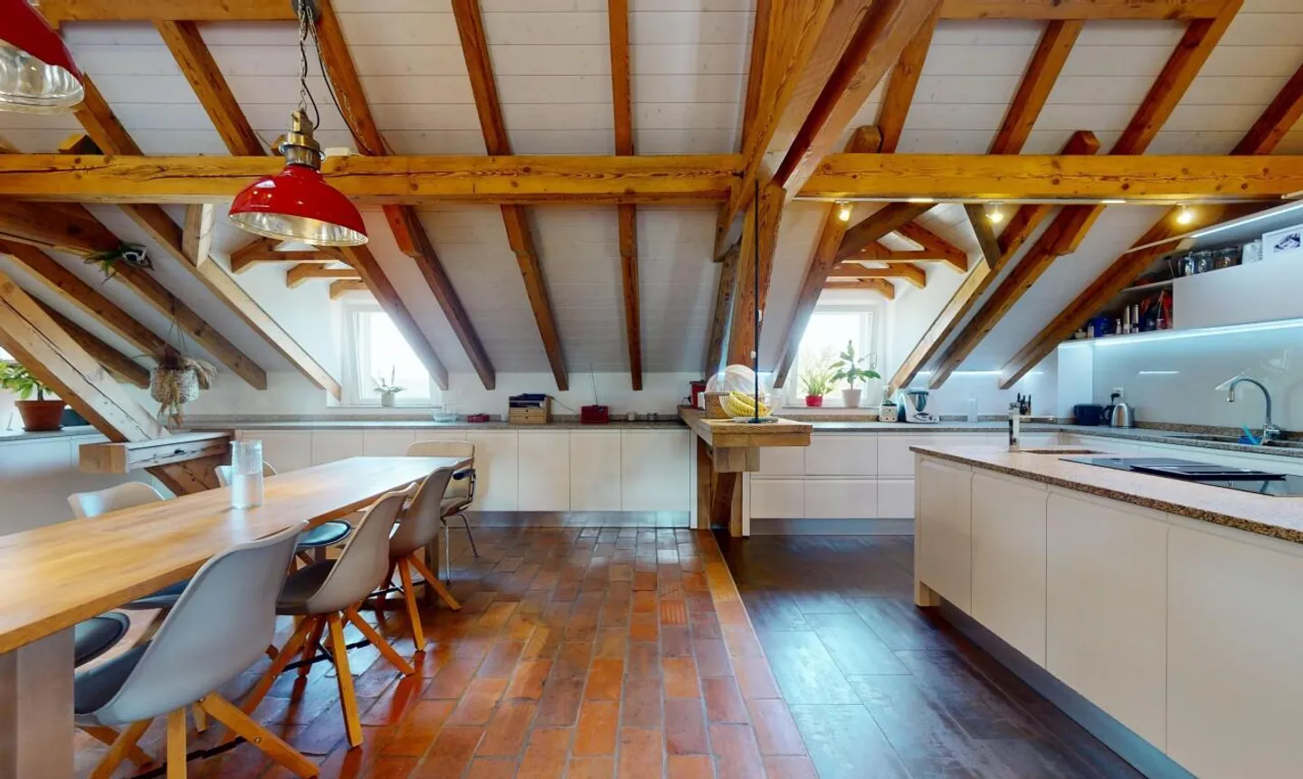Un loft sotto i tetti! Duplex mansardato dal fascino incomparabile - Foto 4 di 13