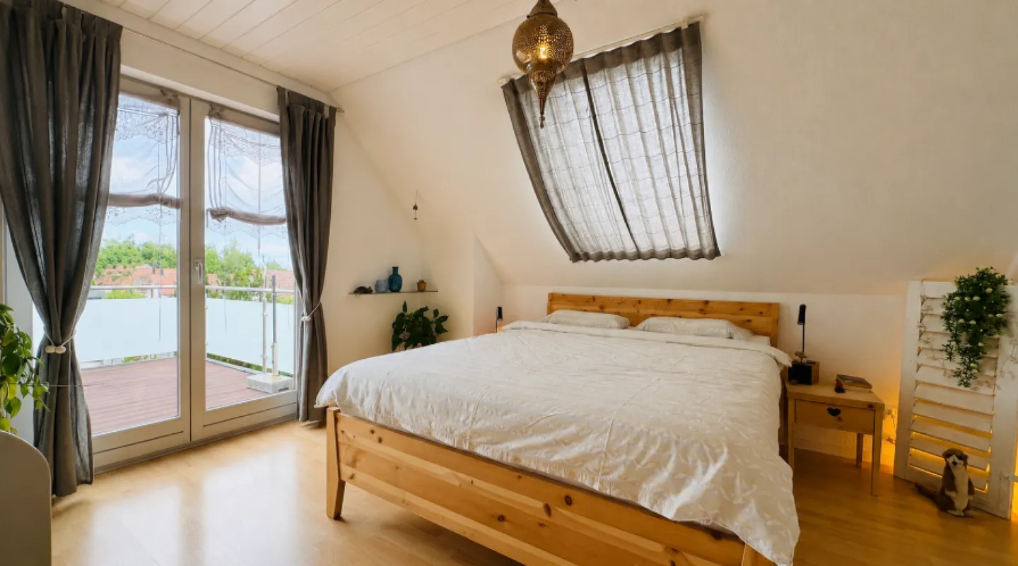 Charmantes Einfamilienhaus mit Garten - Foto 1 von 16