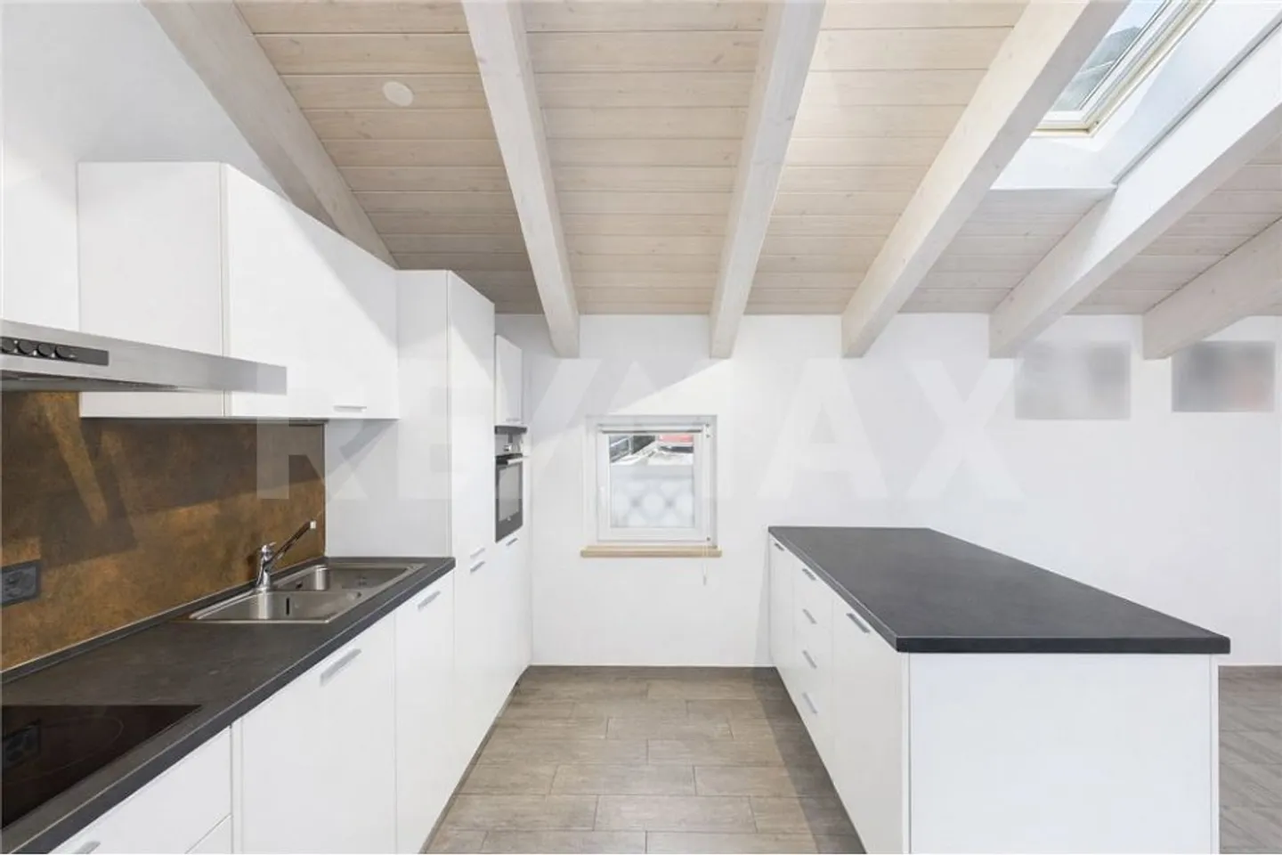 Charming Detached House in Sigirino - Photo 9 of 13