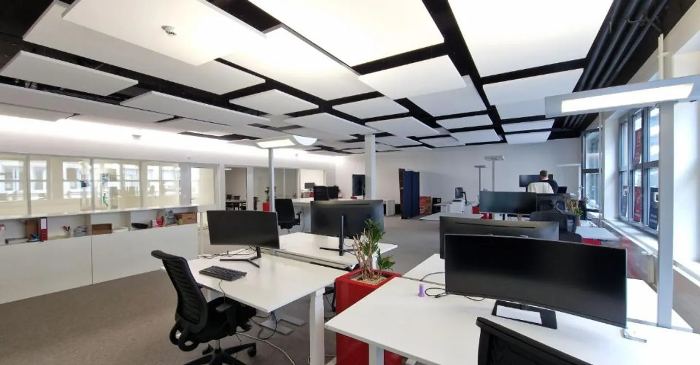 Uffici Vaud 183 m² di prestigio in affitto ristrutturati a due passi da Saint-François! - Foto 3 di 9