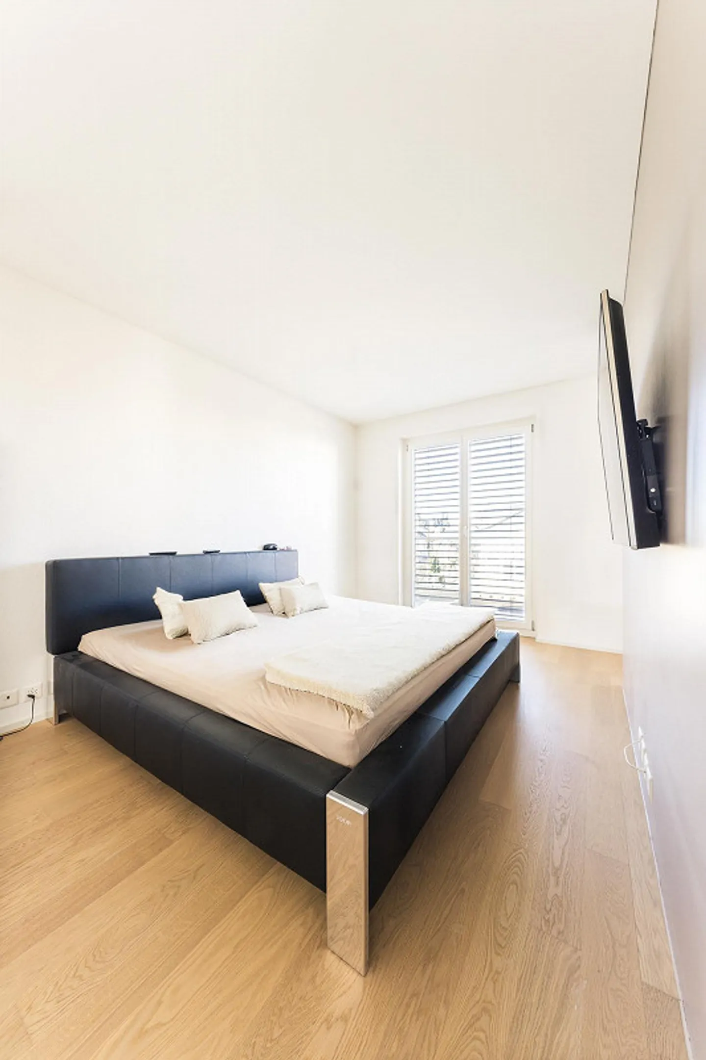 2.5 Room Penthouse Apartment - Photo 3 of 16