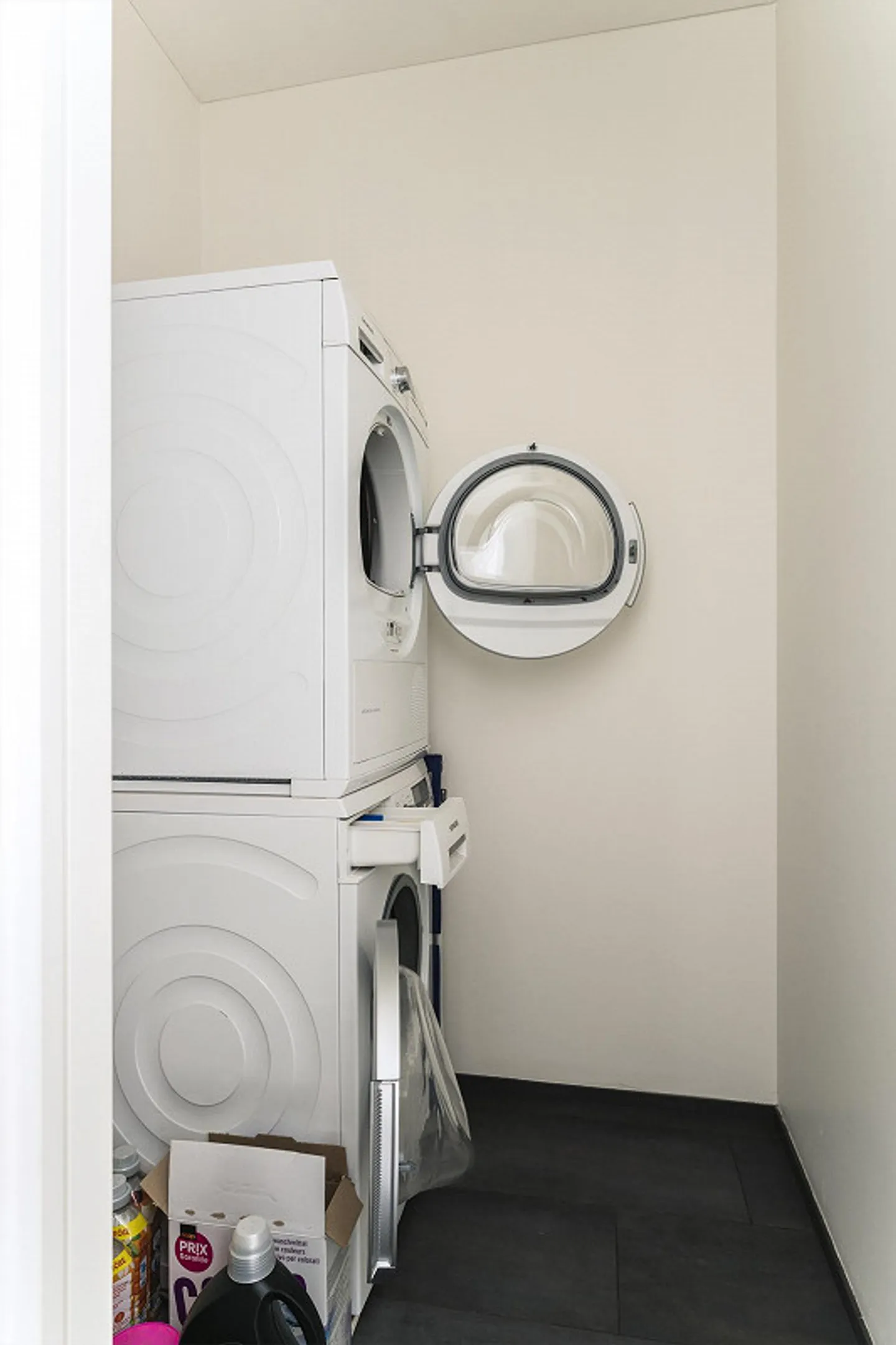 2.5 Room Penthouse Apartment - Photo 12 of 16