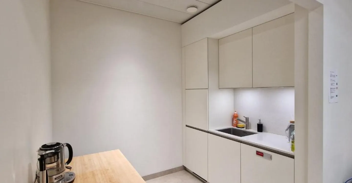 Uffici Vaud 183 m² di prestigio in affitto ristrutturati a due passi da Saint-François! - Foto 7 di 9