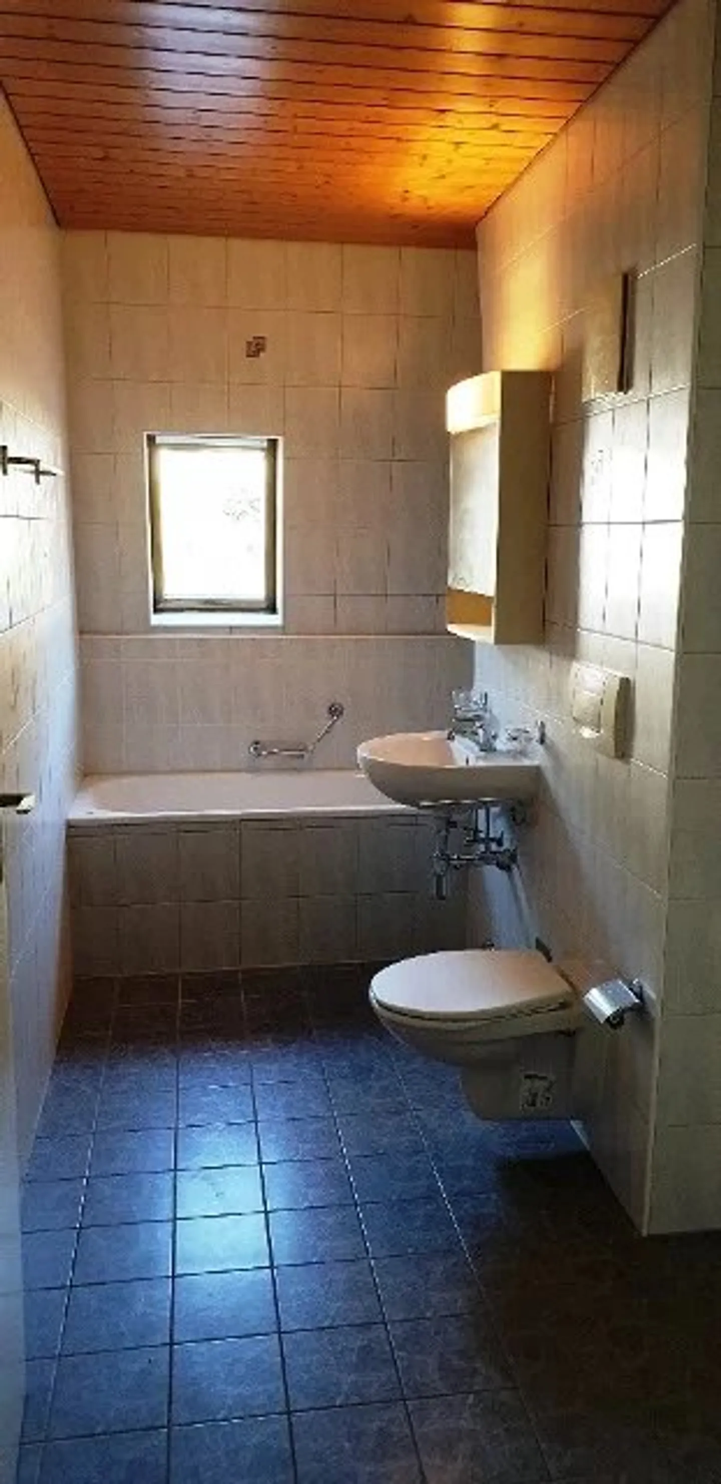 Appartamento con due camere al 4° piano - Foto 5 di 5