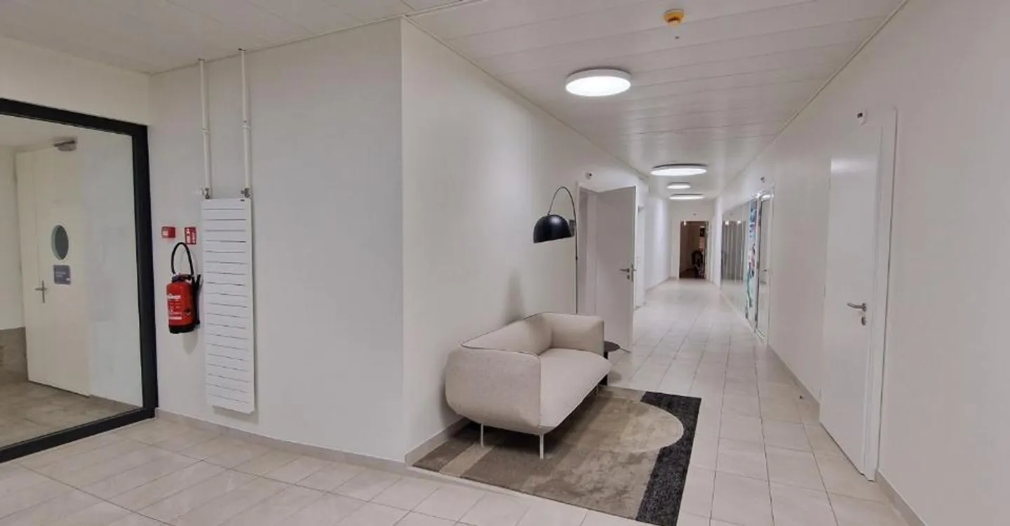 Uffici Vaud 183 m² di prestigio in affitto ristrutturati a due passi da Saint-François! - Foto 8 di 9