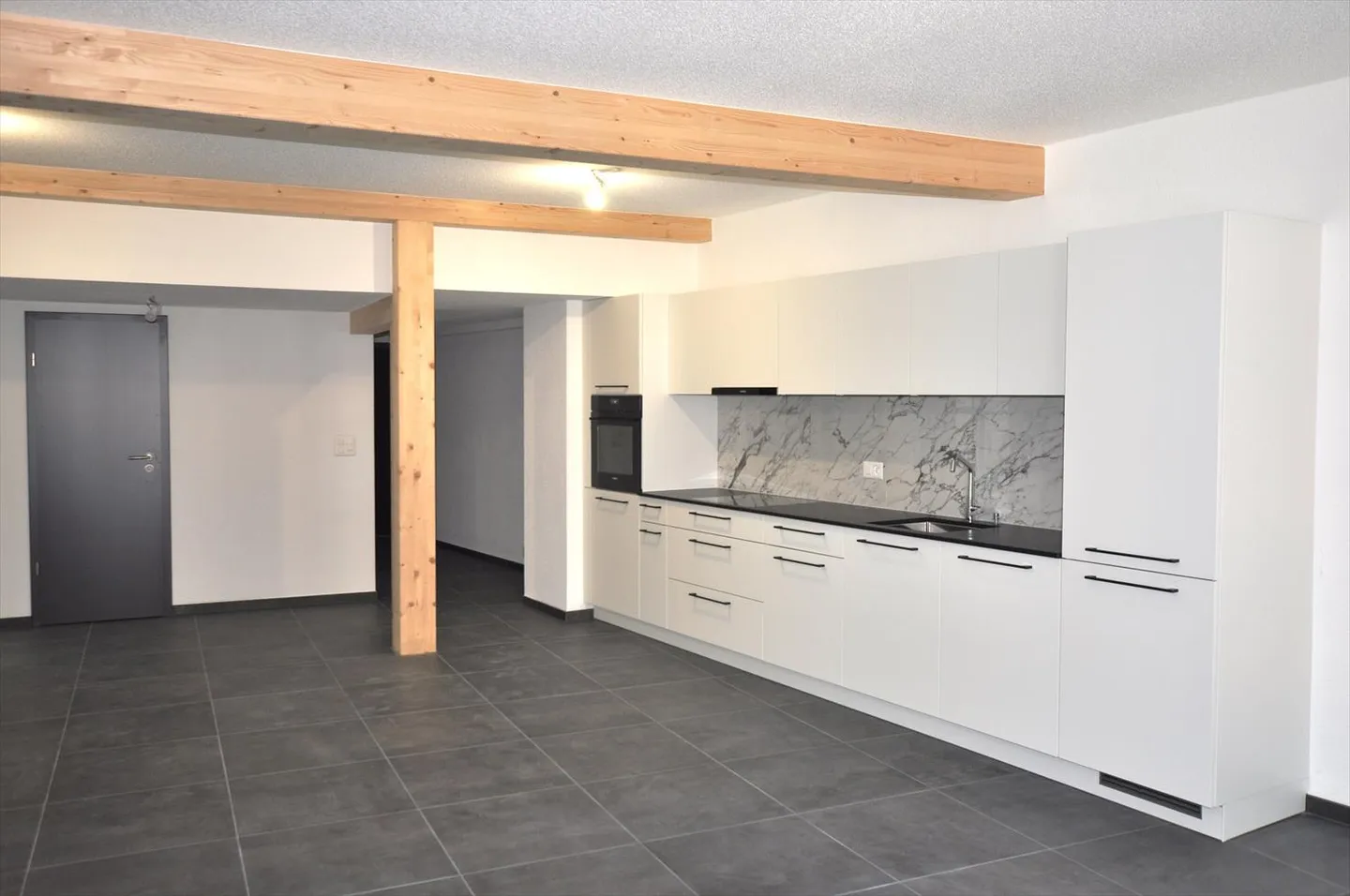 Appartement à louer - Photo 3 sur 9