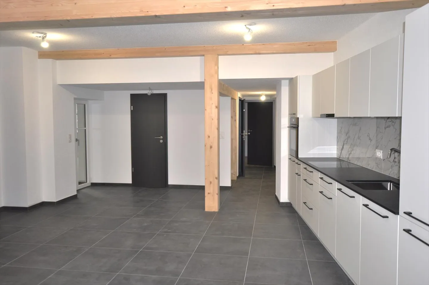 Appartement à louer - Photo 4 sur 9