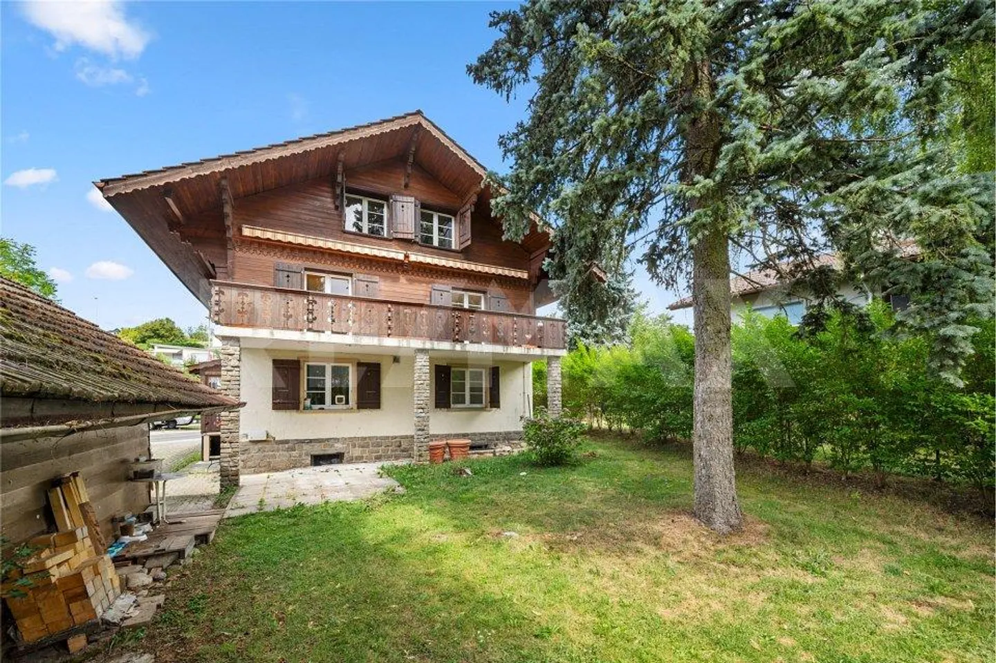 Magnifique grand chalet offrant un grand potentiel au cœur de Giffers - Foto 6 di 13
