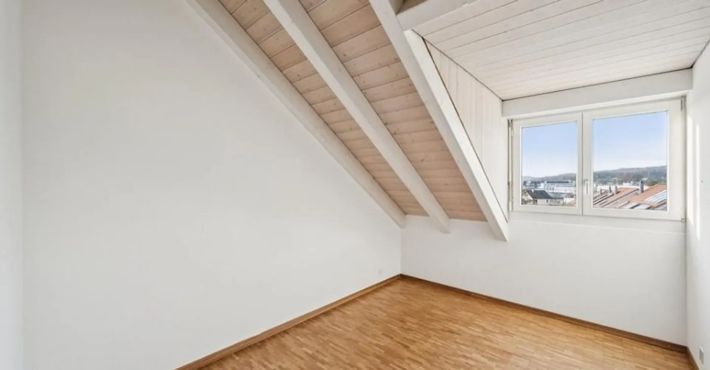 Bright and modern apartment with large balcony in an attractive location - Photo 7 of 12