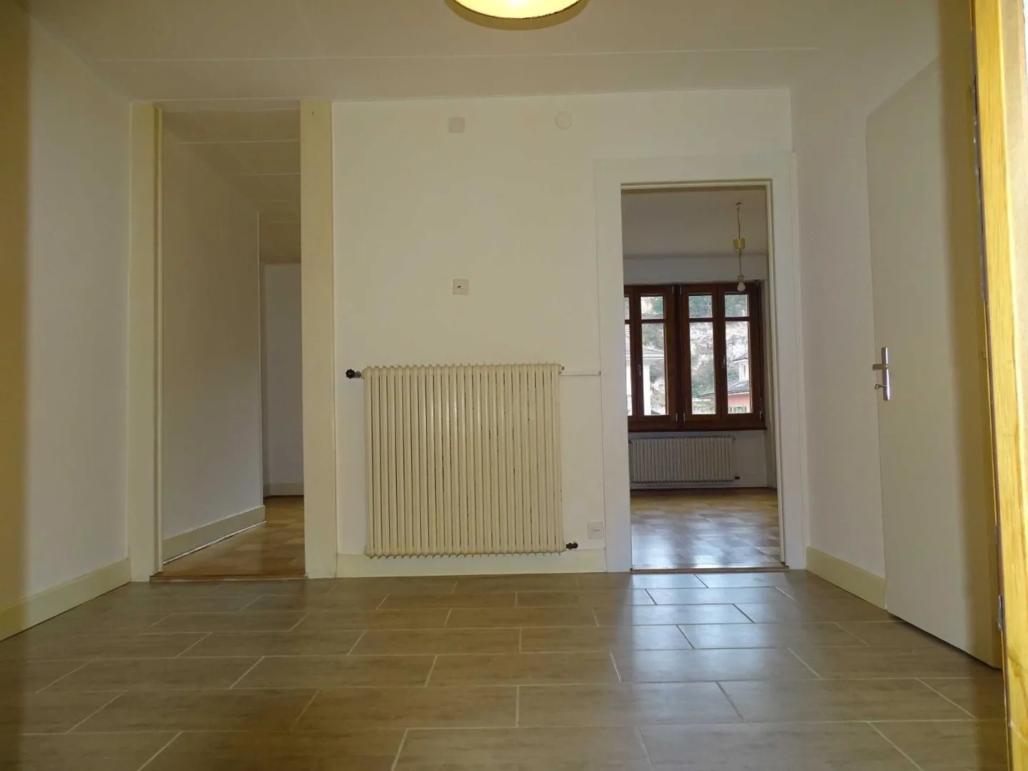 Ertragsgebäude in Bex - Foto 9 von 10