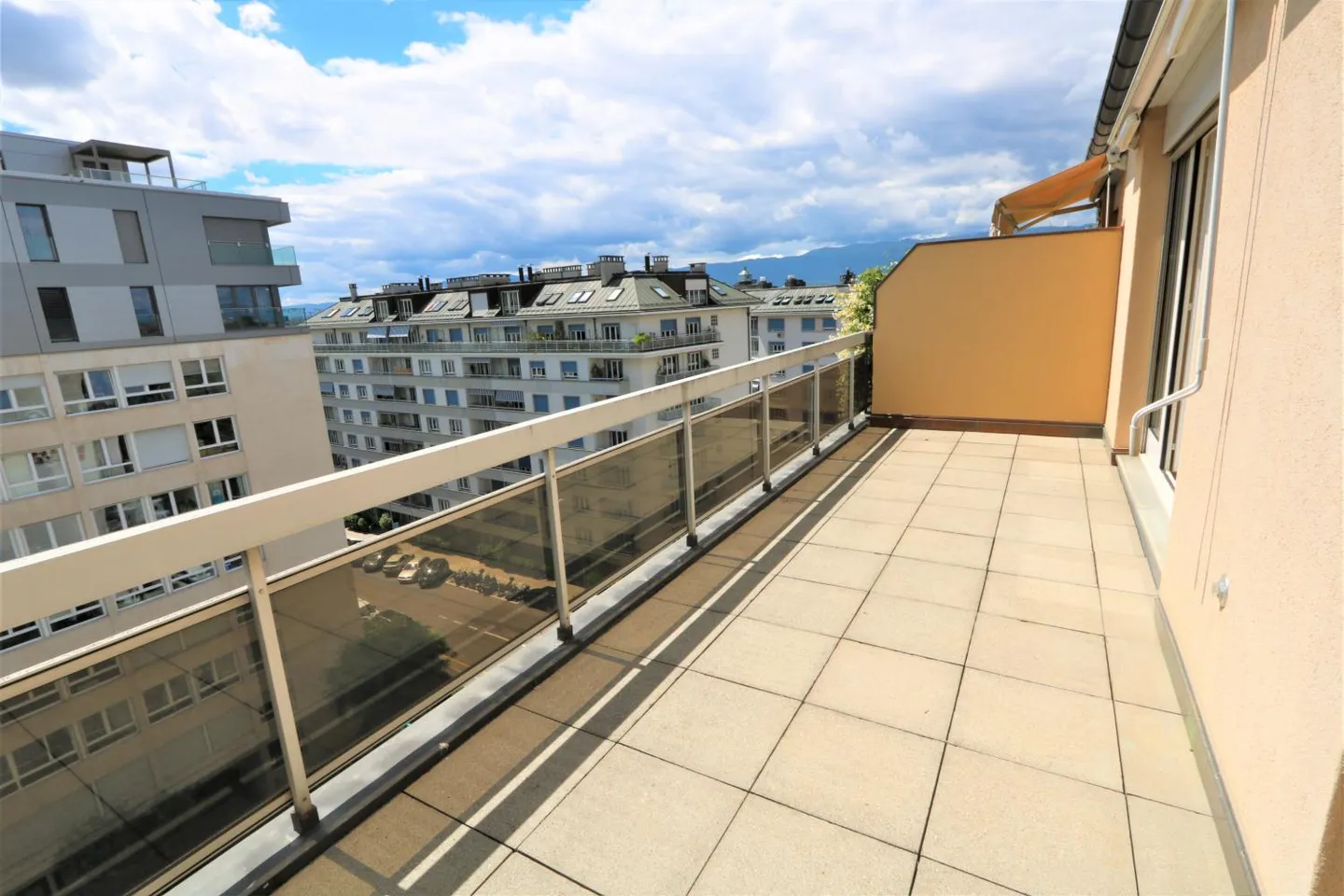 Appartement Duplex avec Terrasse - Photo 12 sur 17